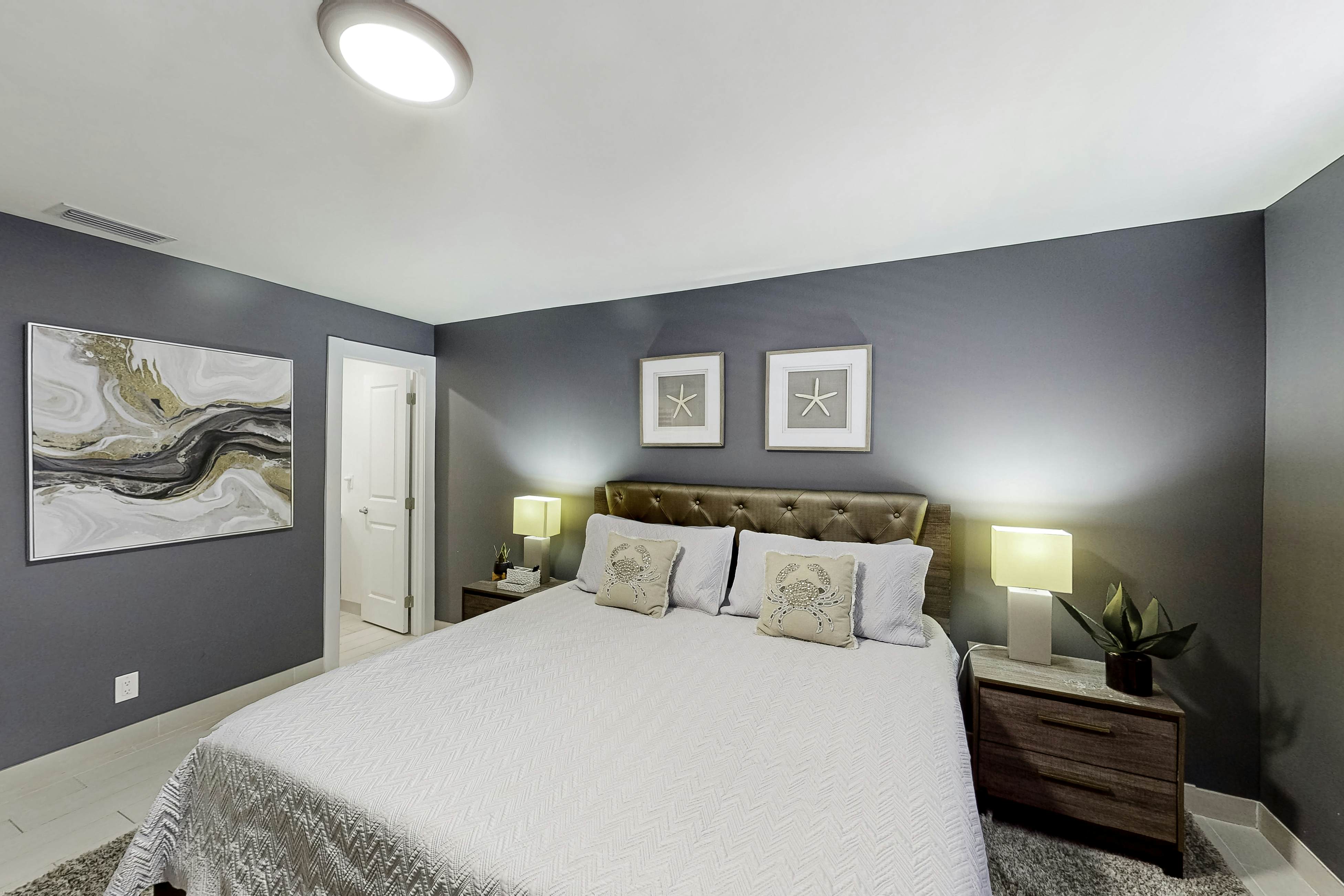 The Sailor's Perch, Unit 6