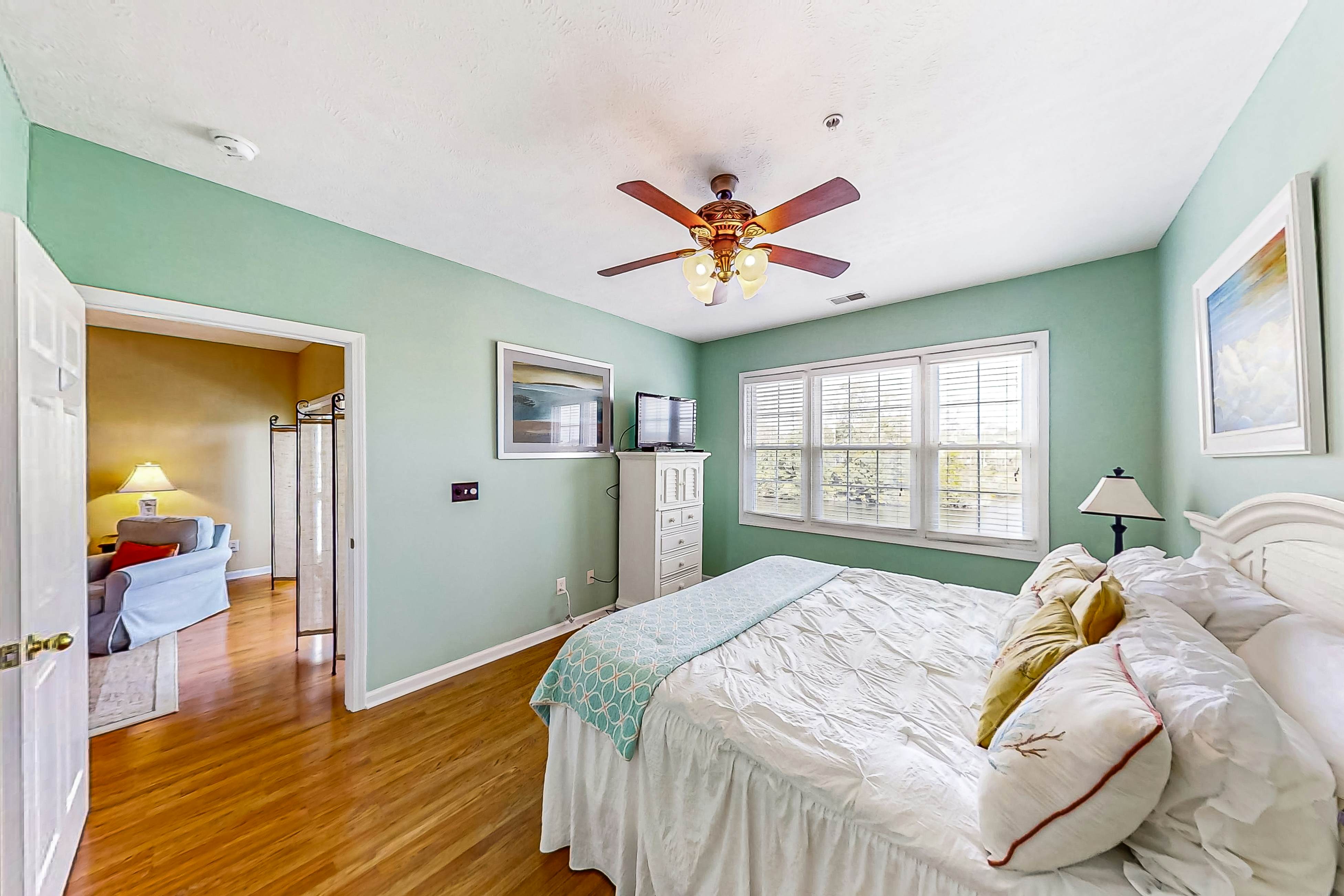 Ocean Keyes 3722 The Gleaming Starfish