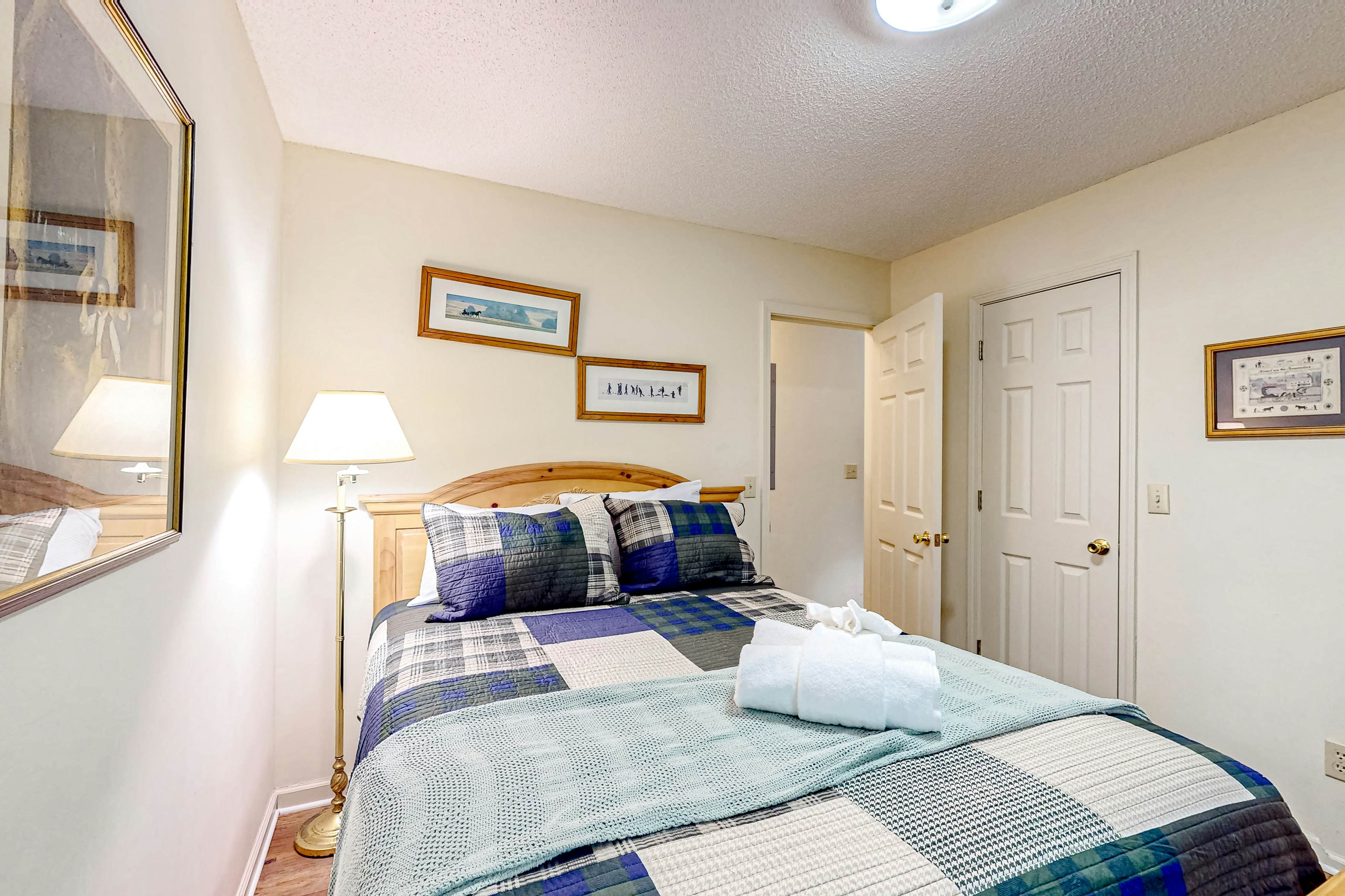 Holly Forest Hideaway