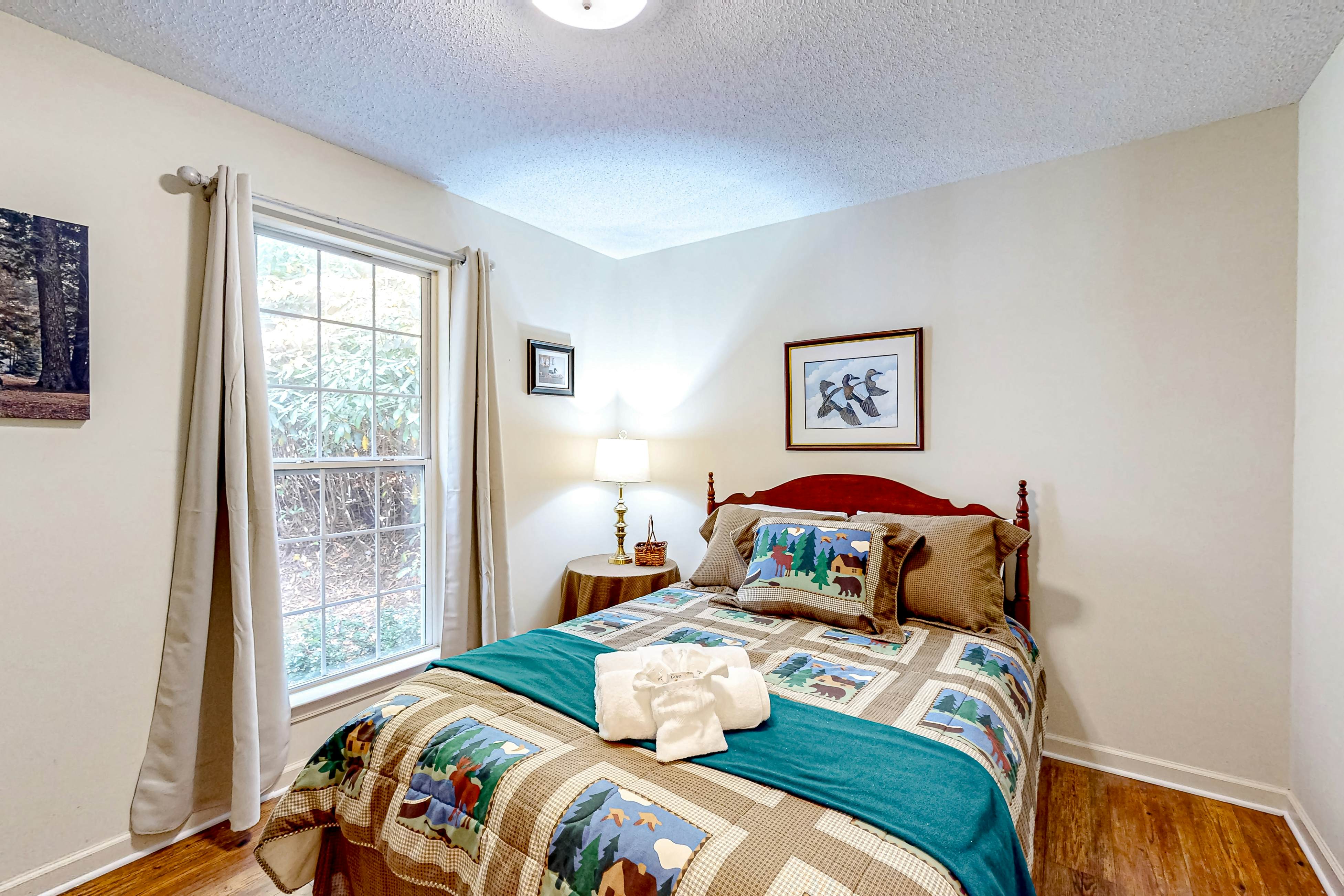 Holly Forest Hideaway