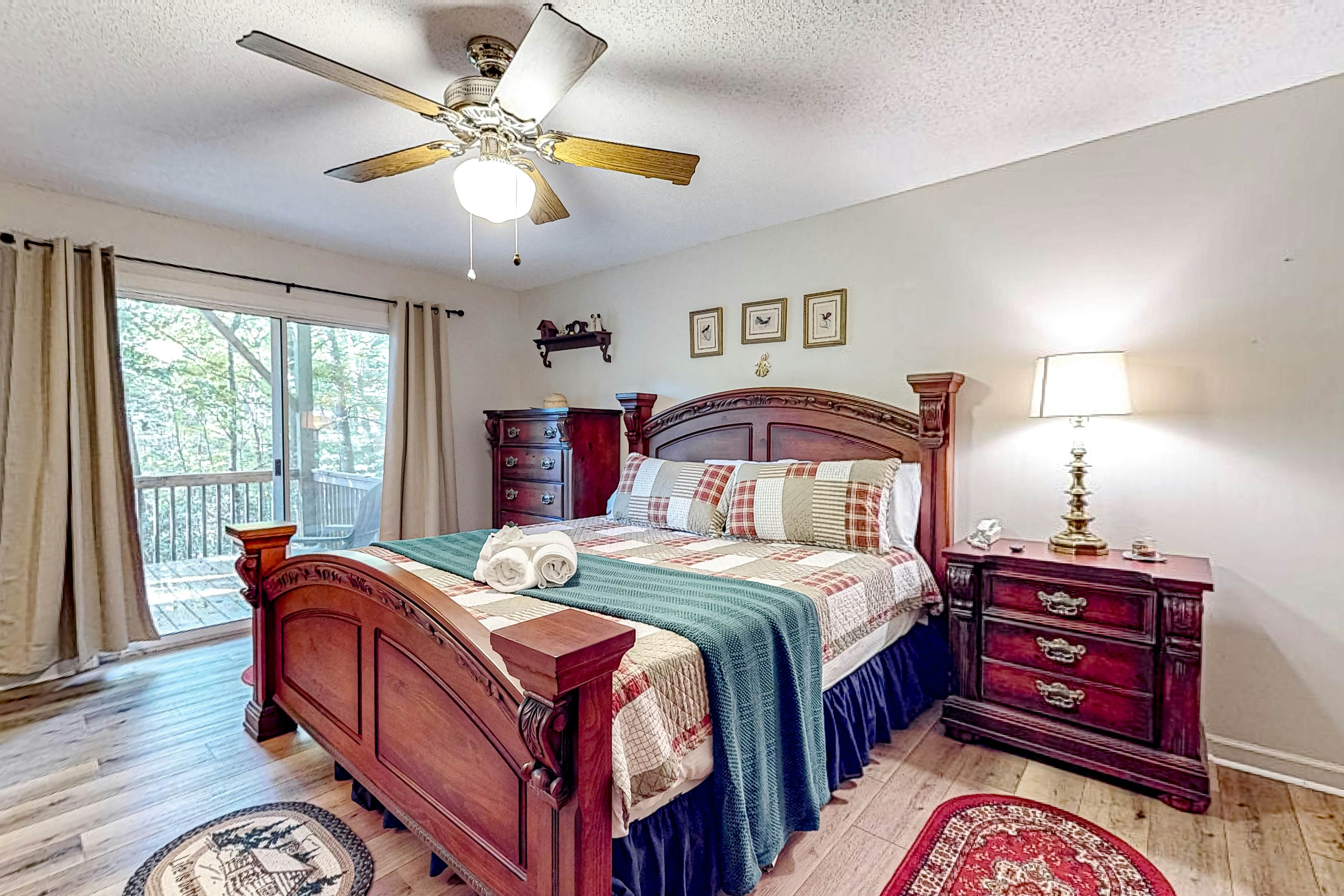 Holly Forest Hideaway