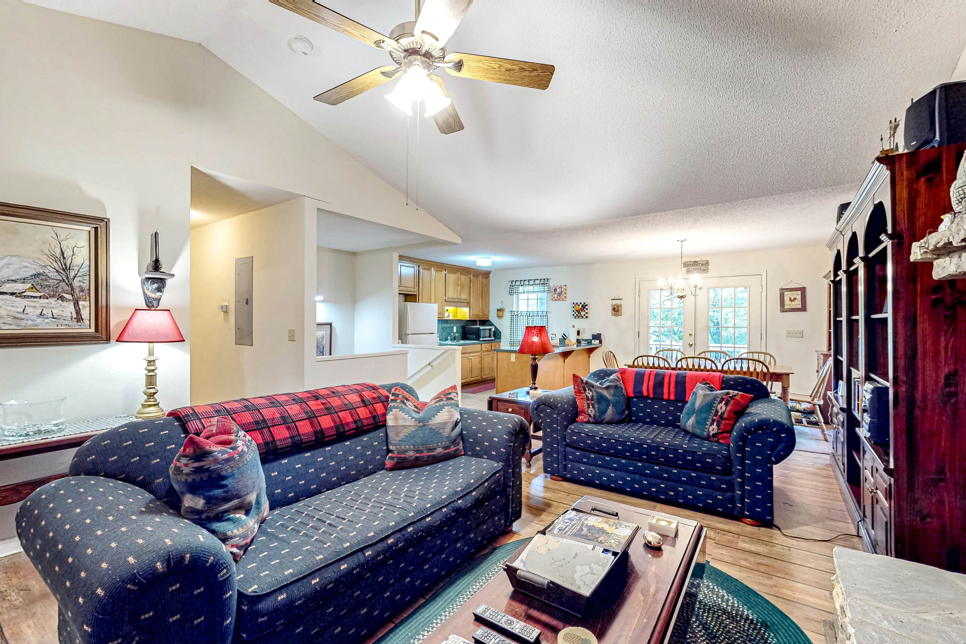 Holly Forest Hideaway