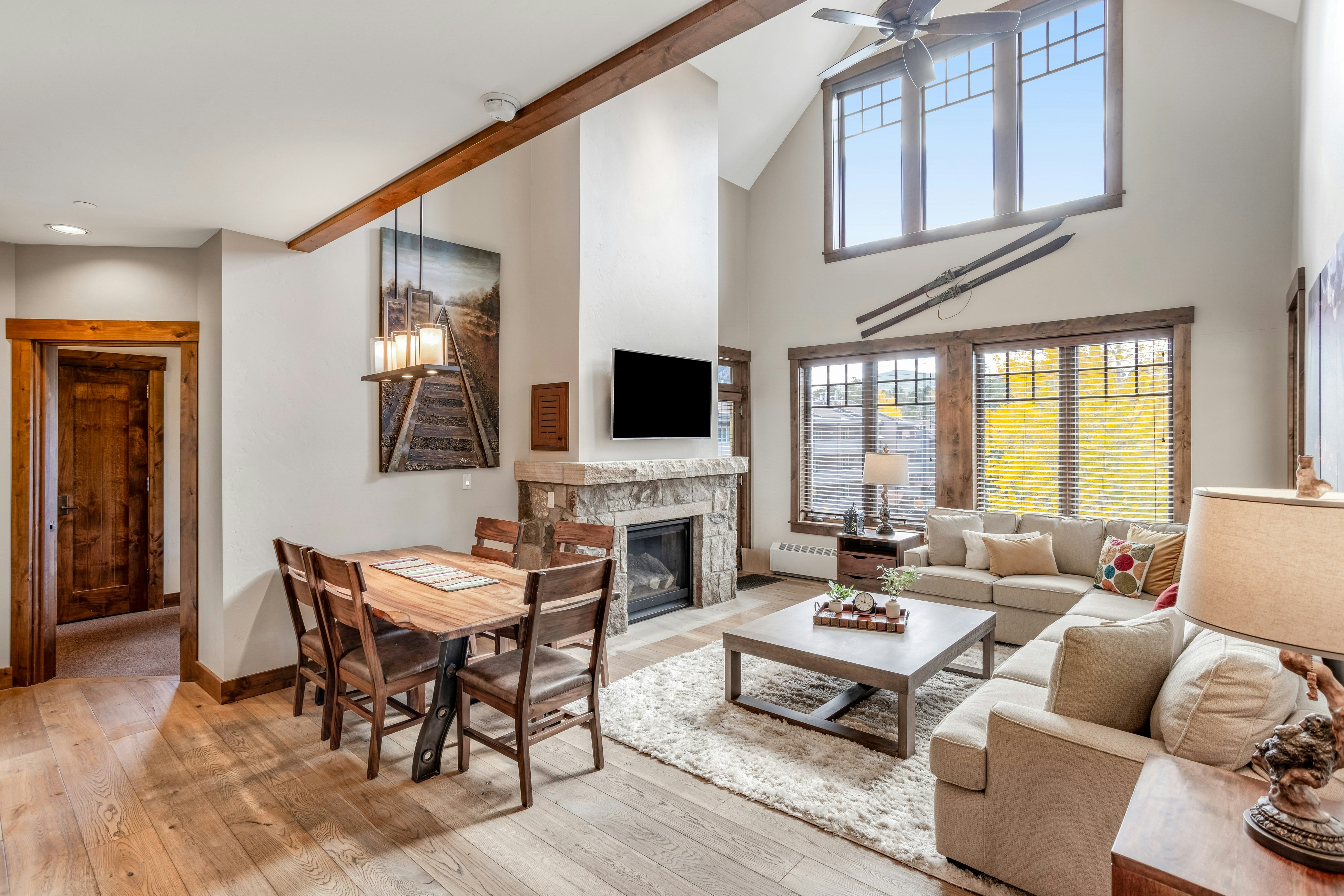 Water House On Main Street #6304