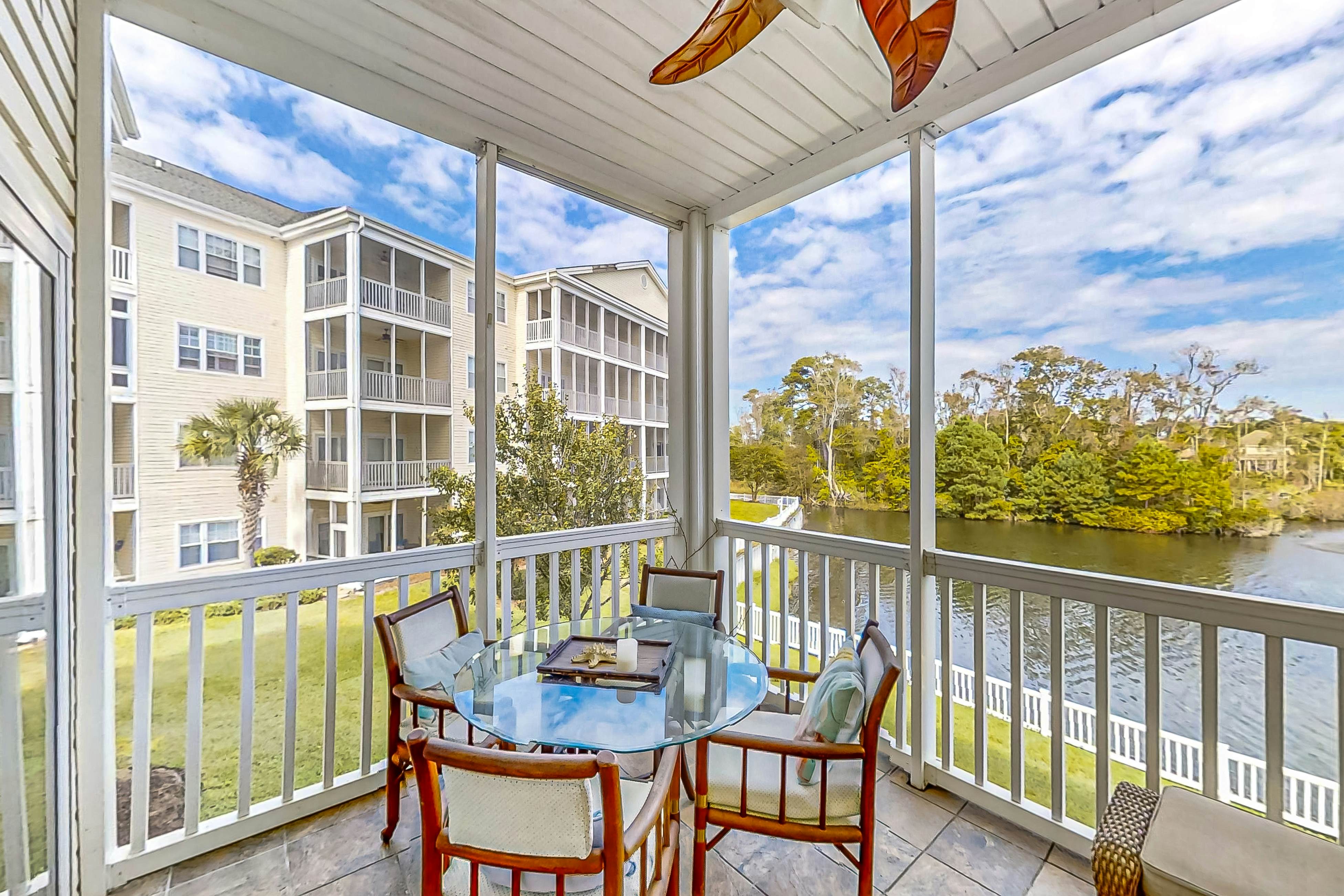 Ocean Keyes 3722 The Gleaming Starfish