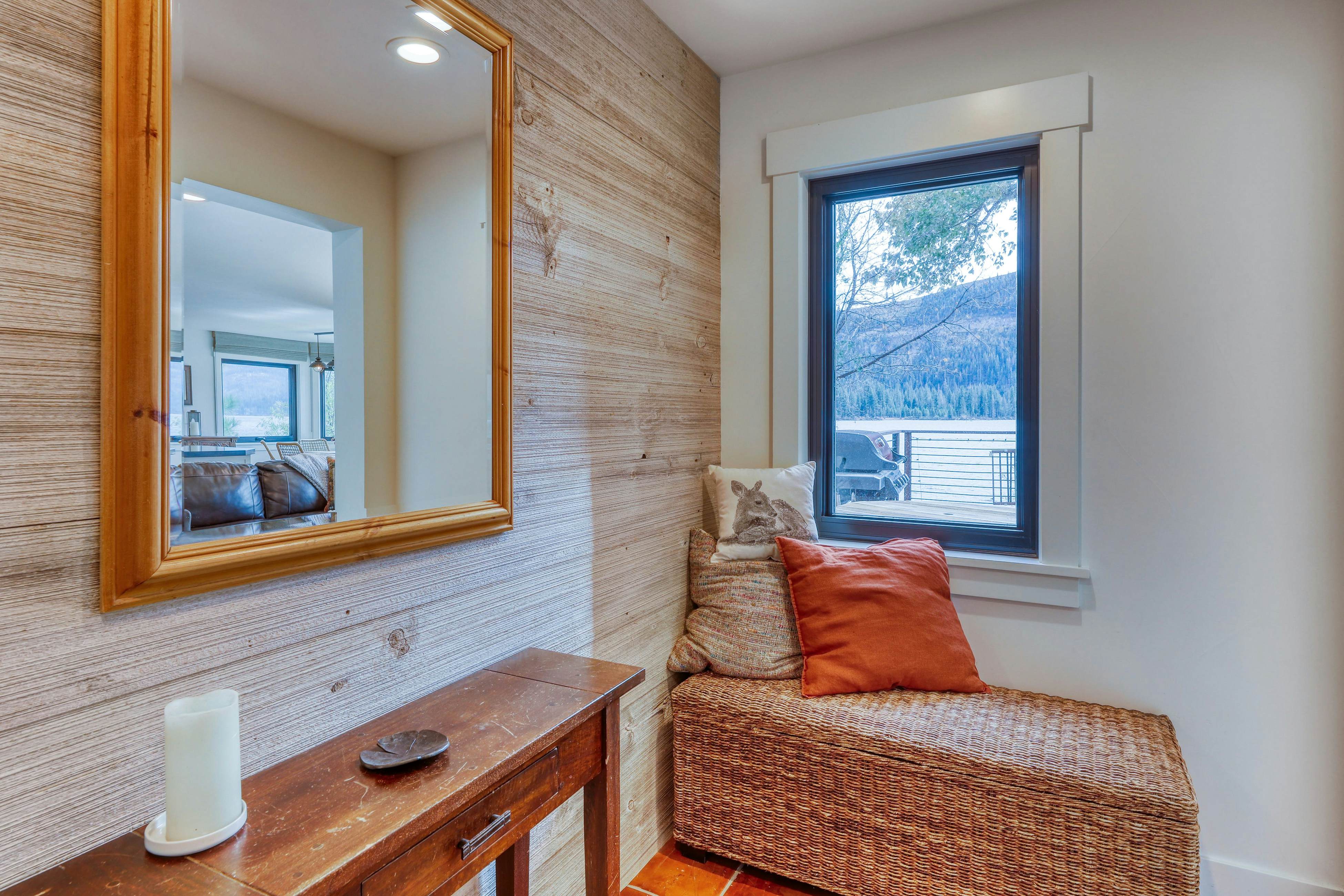 Lakefront Perfection