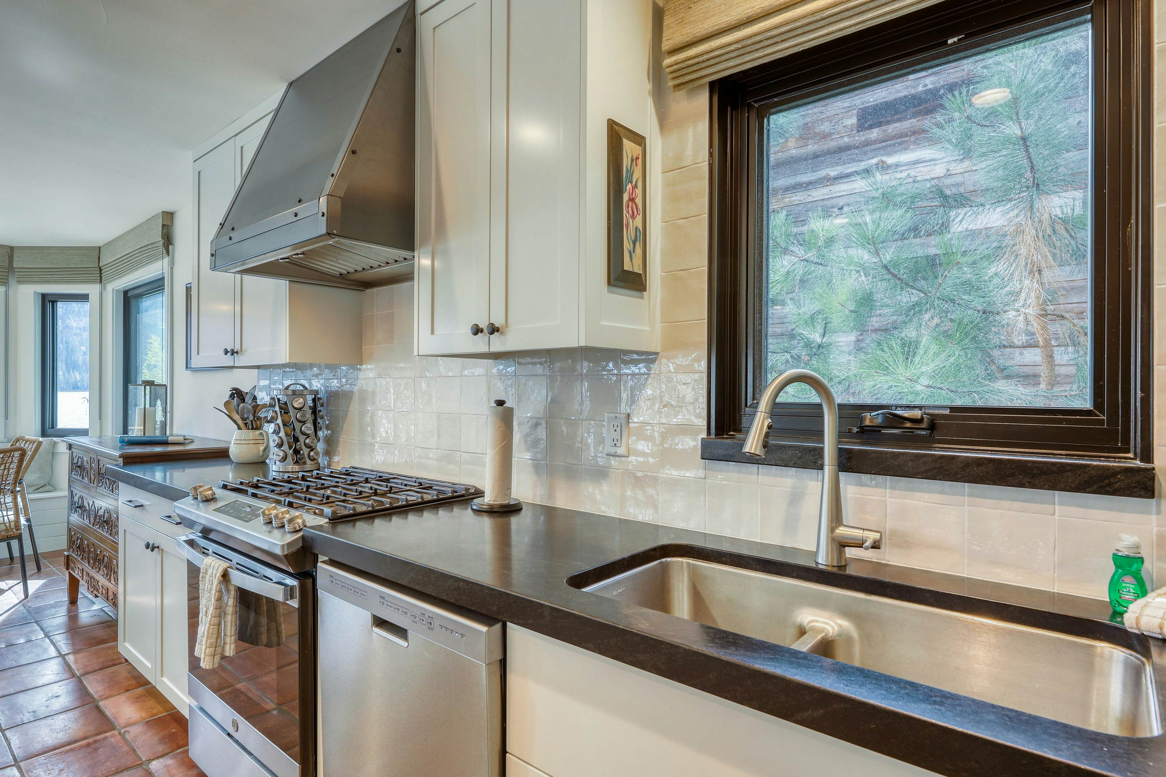 Lakefront Perfection