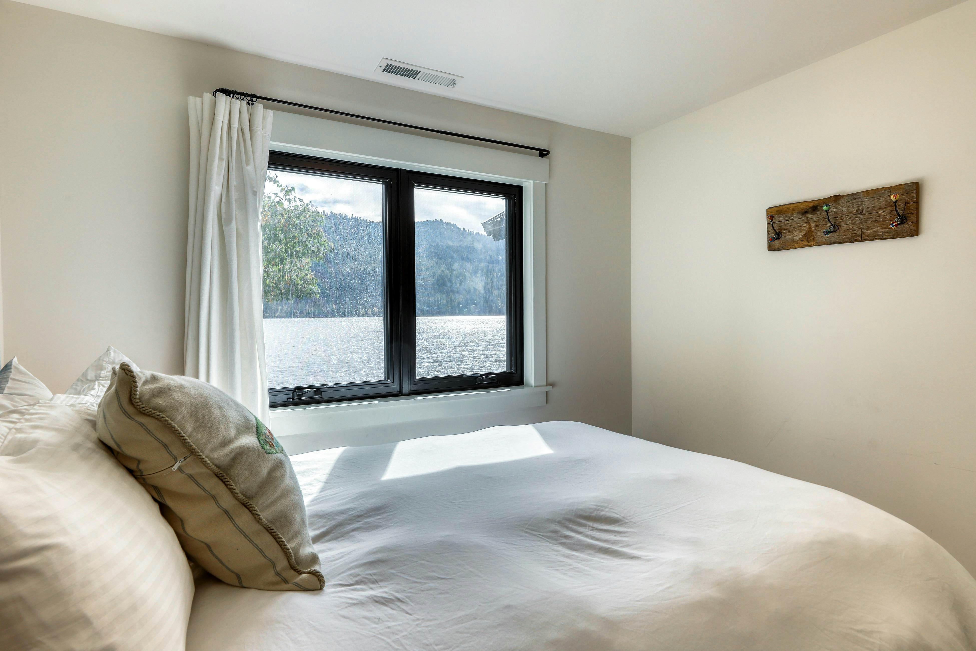 Lakefront Perfection