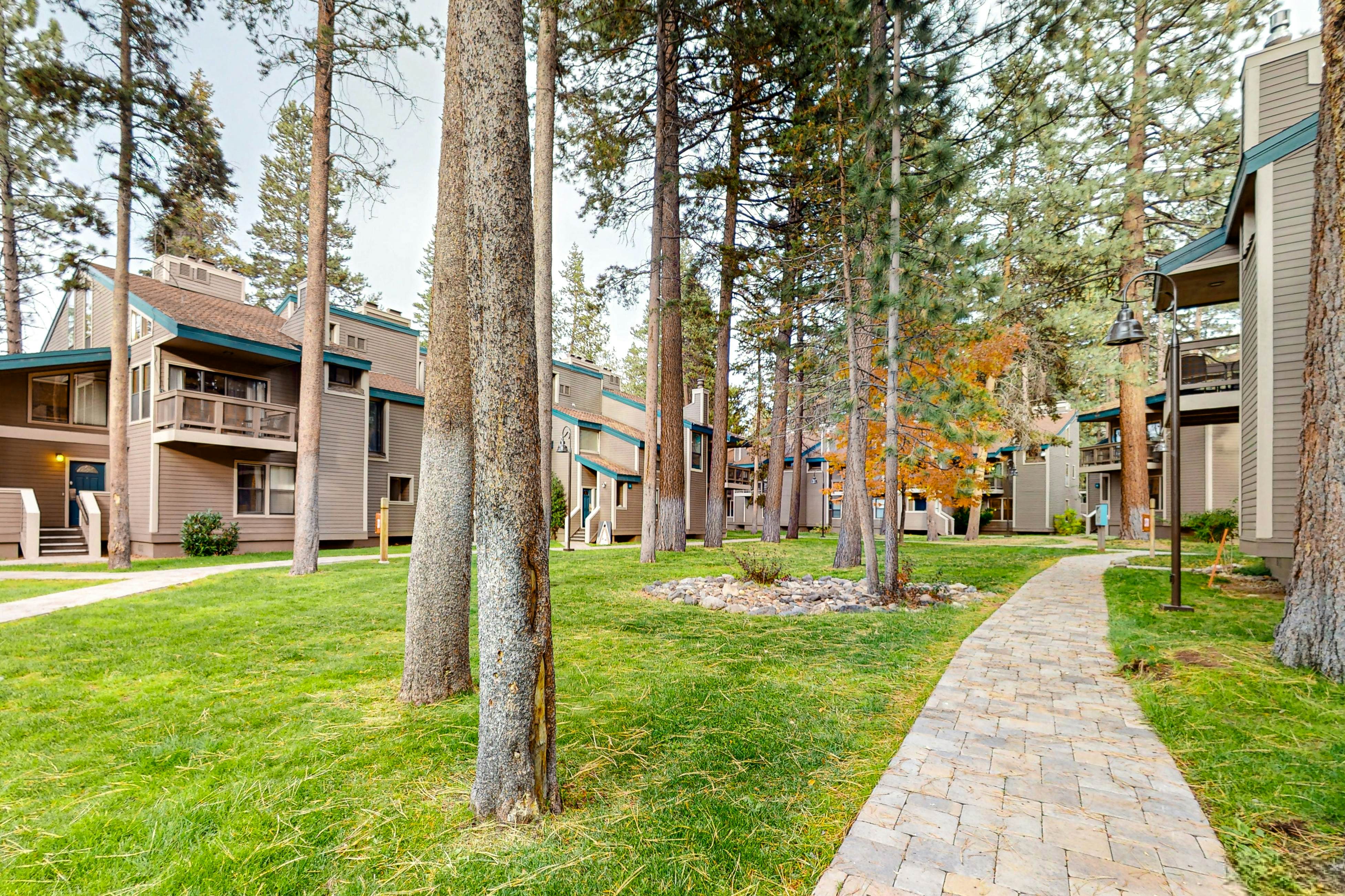 Lakeland Village 520