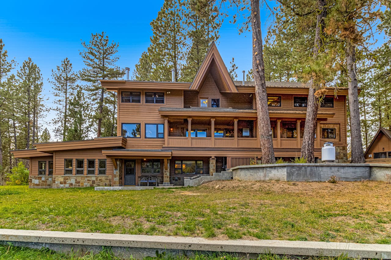 McCall Mountain Estate 6 BD McCall, ID Vacation Rental Vacasa