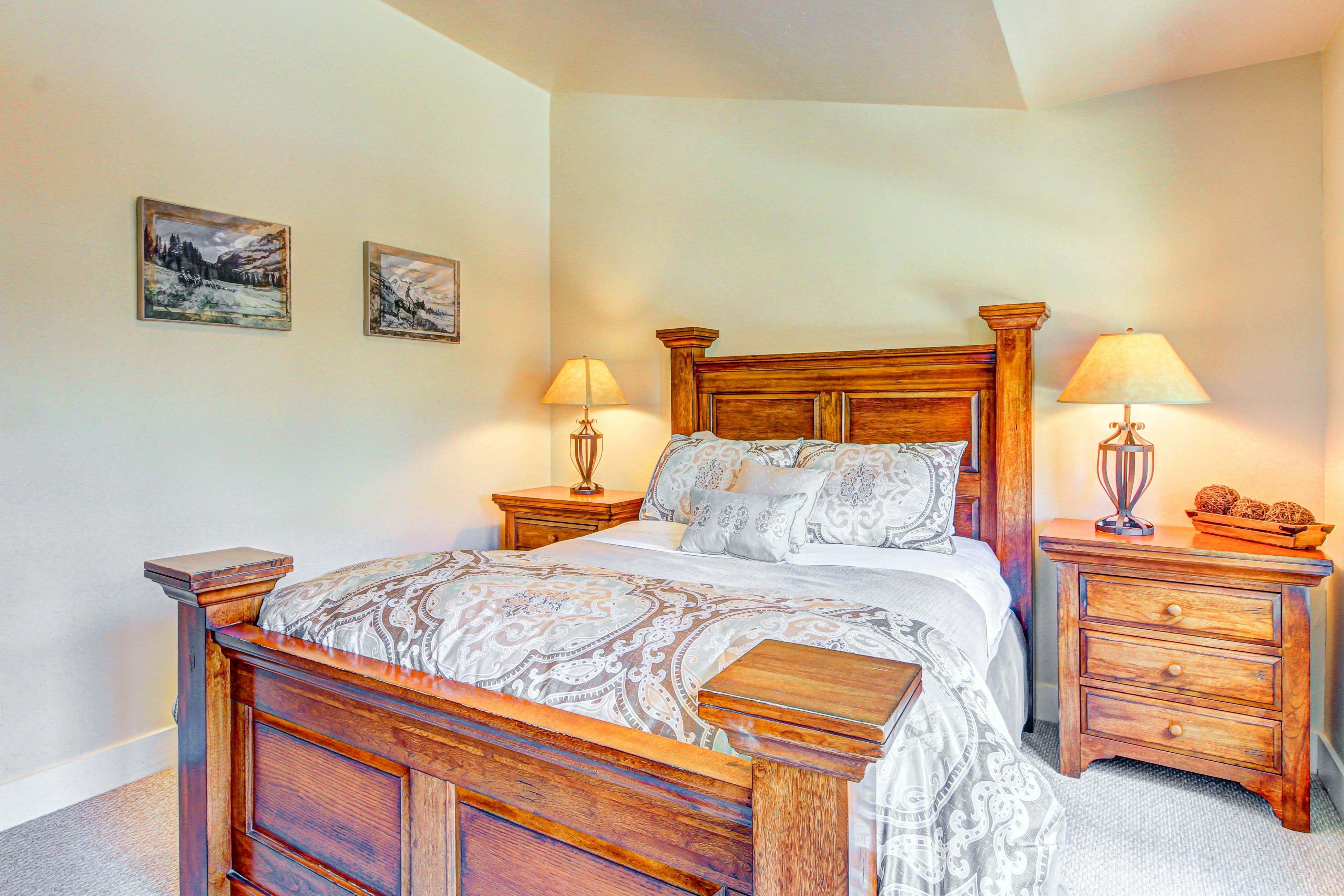 Beauty in Bear Hollow