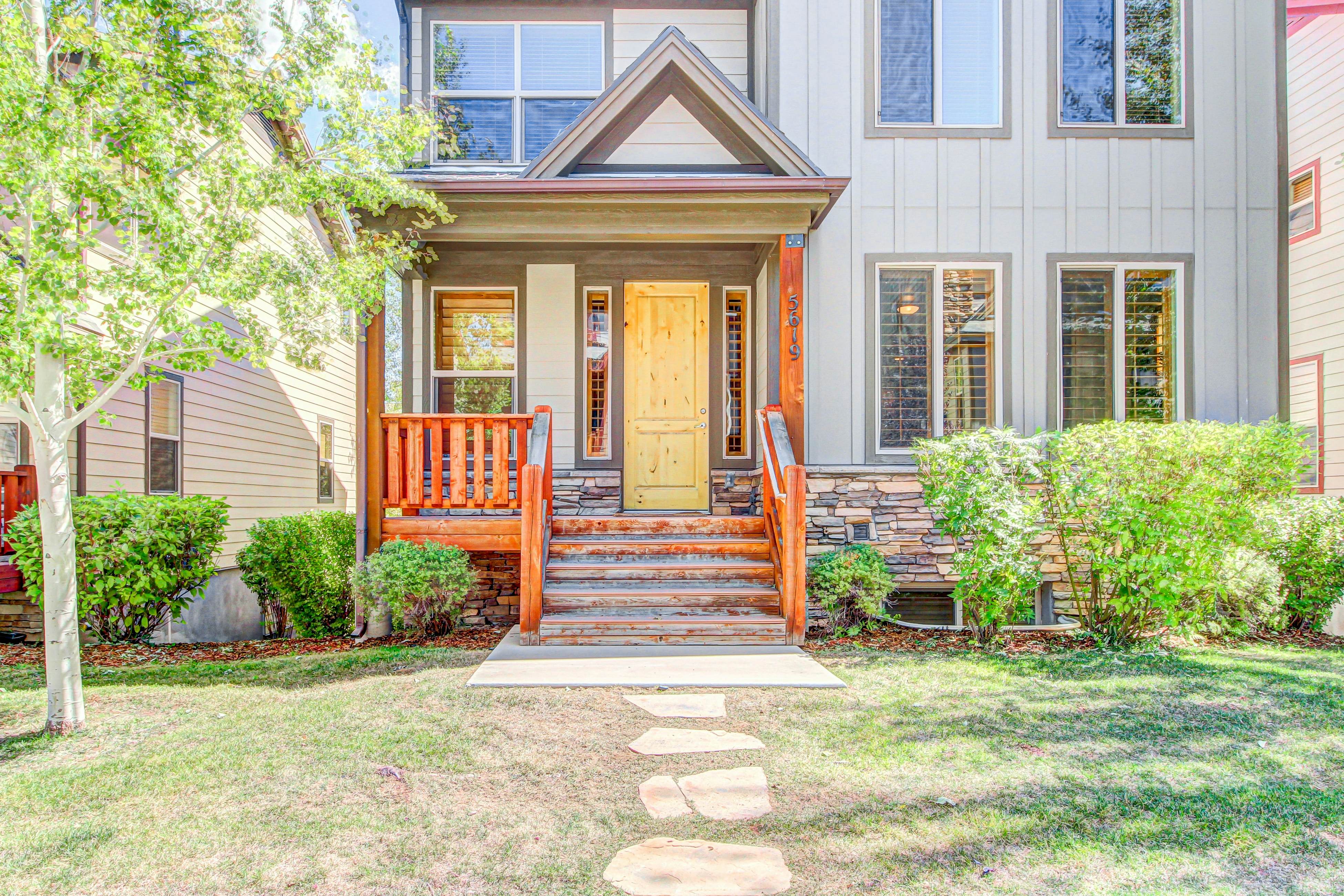 Beauty in Bear Hollow