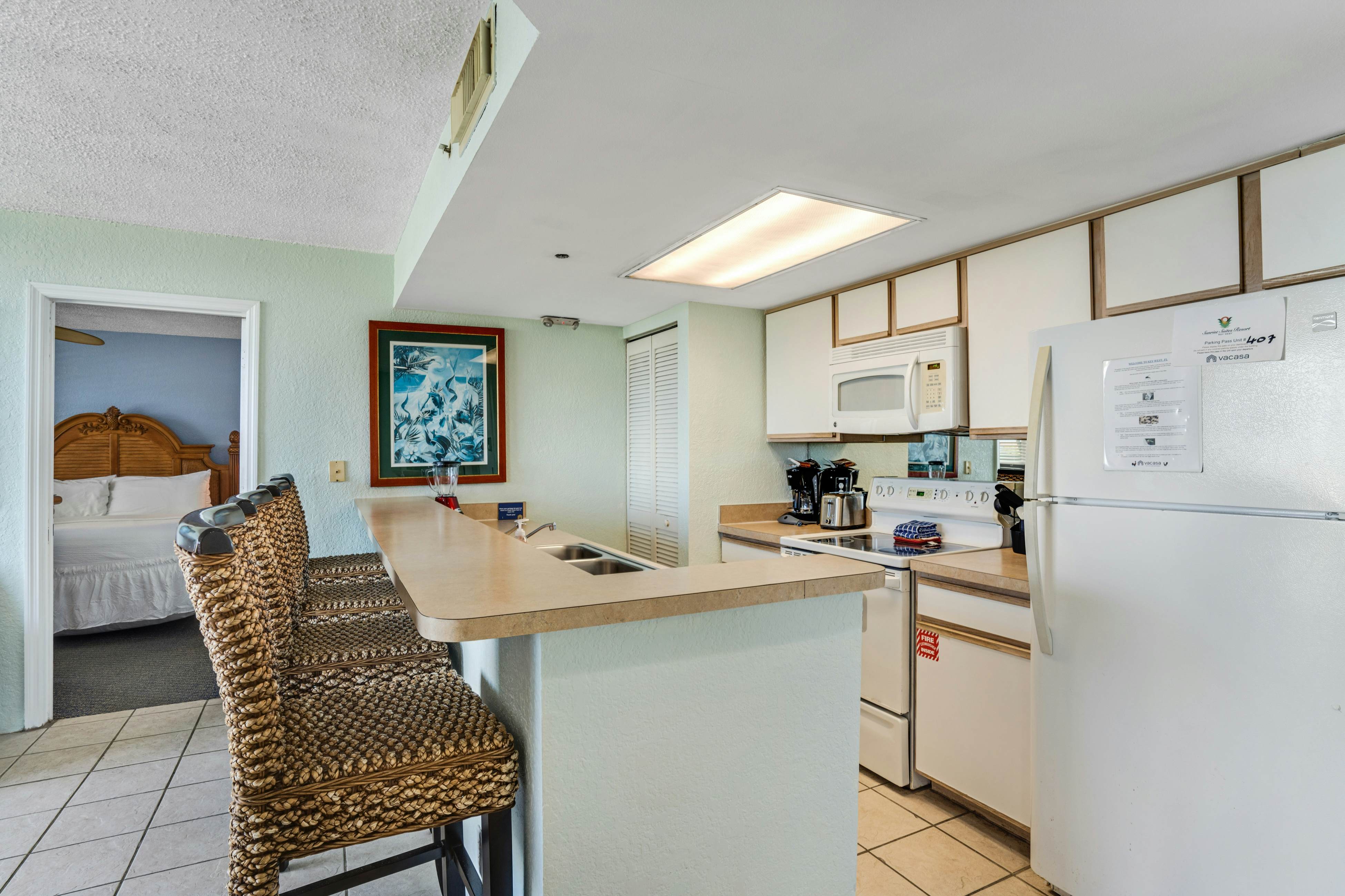 Sunrise Suites - Paradise Escape 407