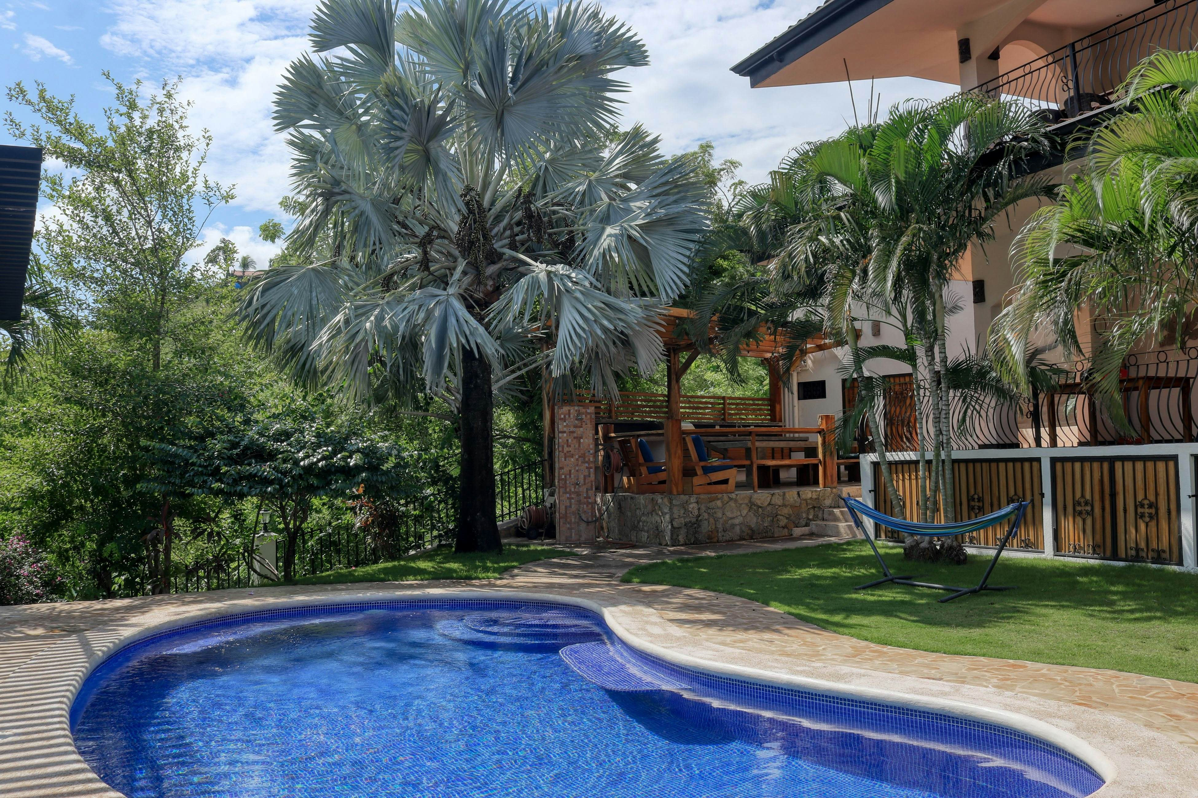 Casa Mimosa Poolside