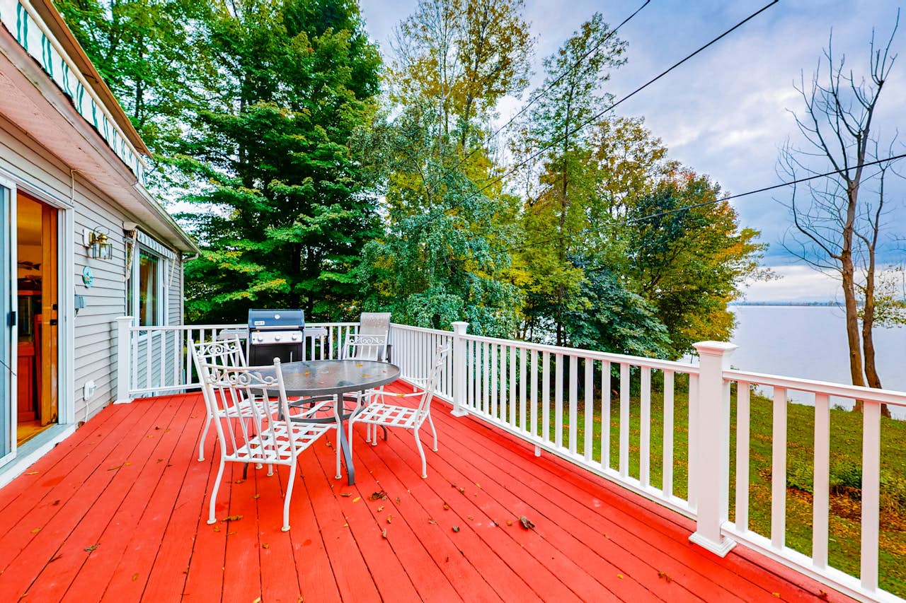 Grand Isle Sunset House 5 BD Grand Isle, VT Vacation Rental Vacasa