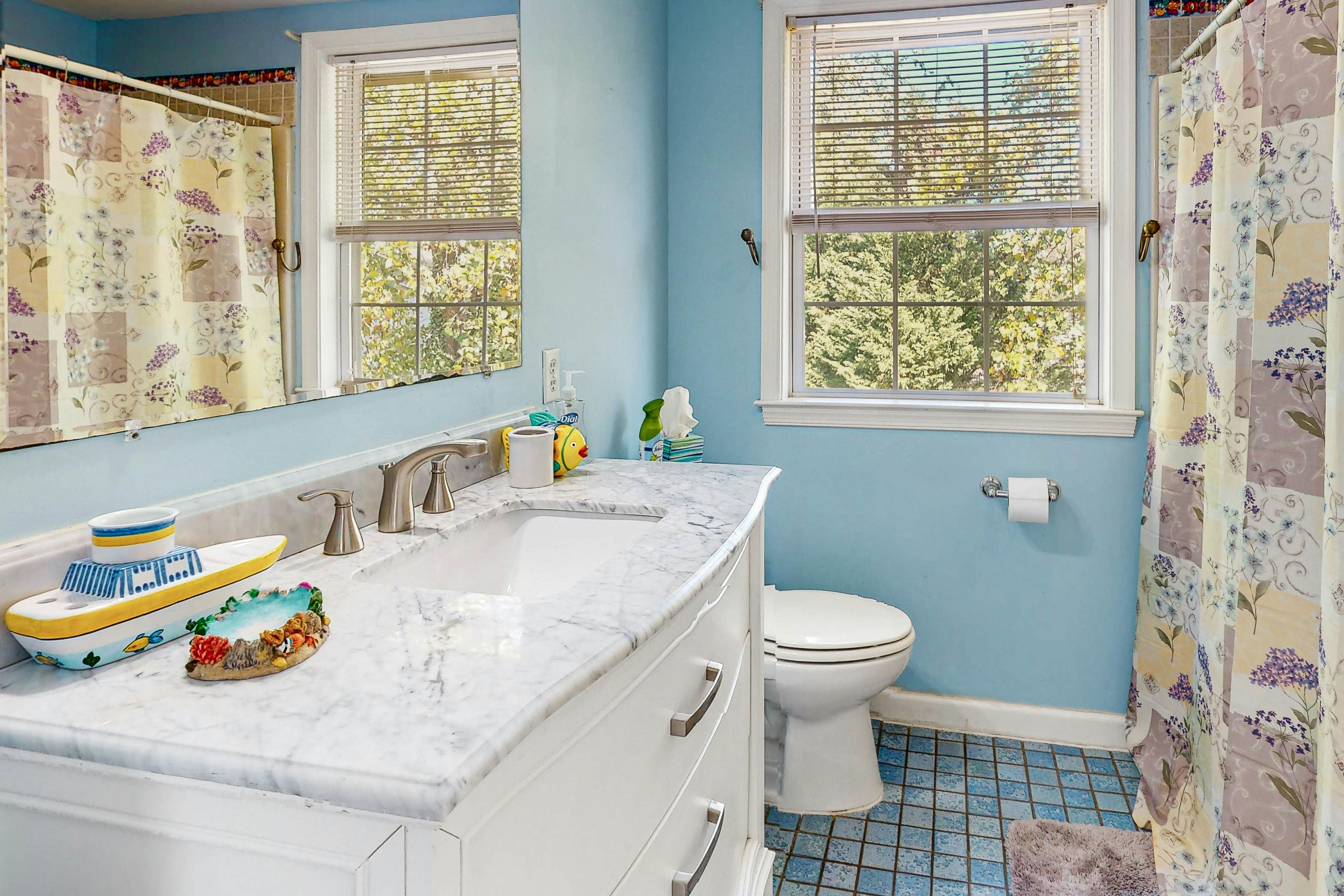 Breezewood - 112 Loganberry Lane