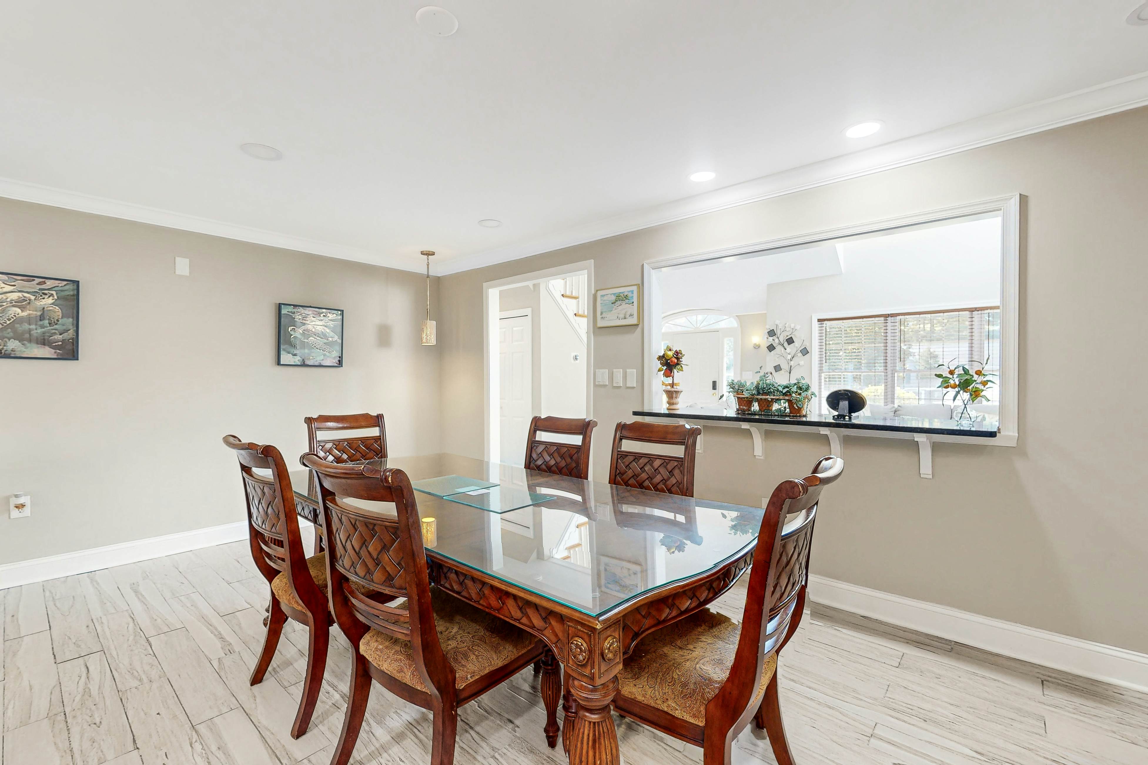 Breezewood - 112 Loganberry Lane