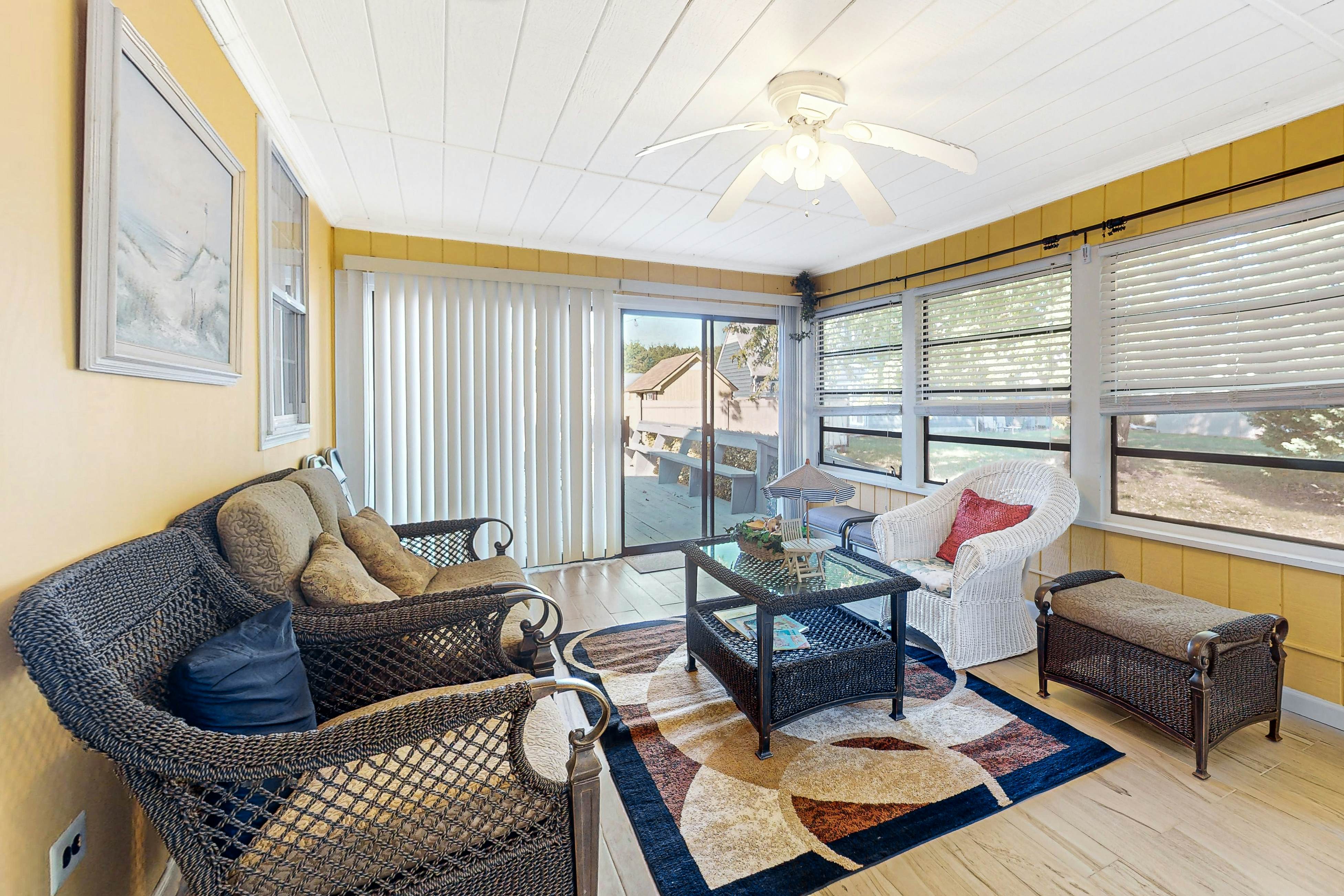 Breezewood - 112 Loganberry Lane