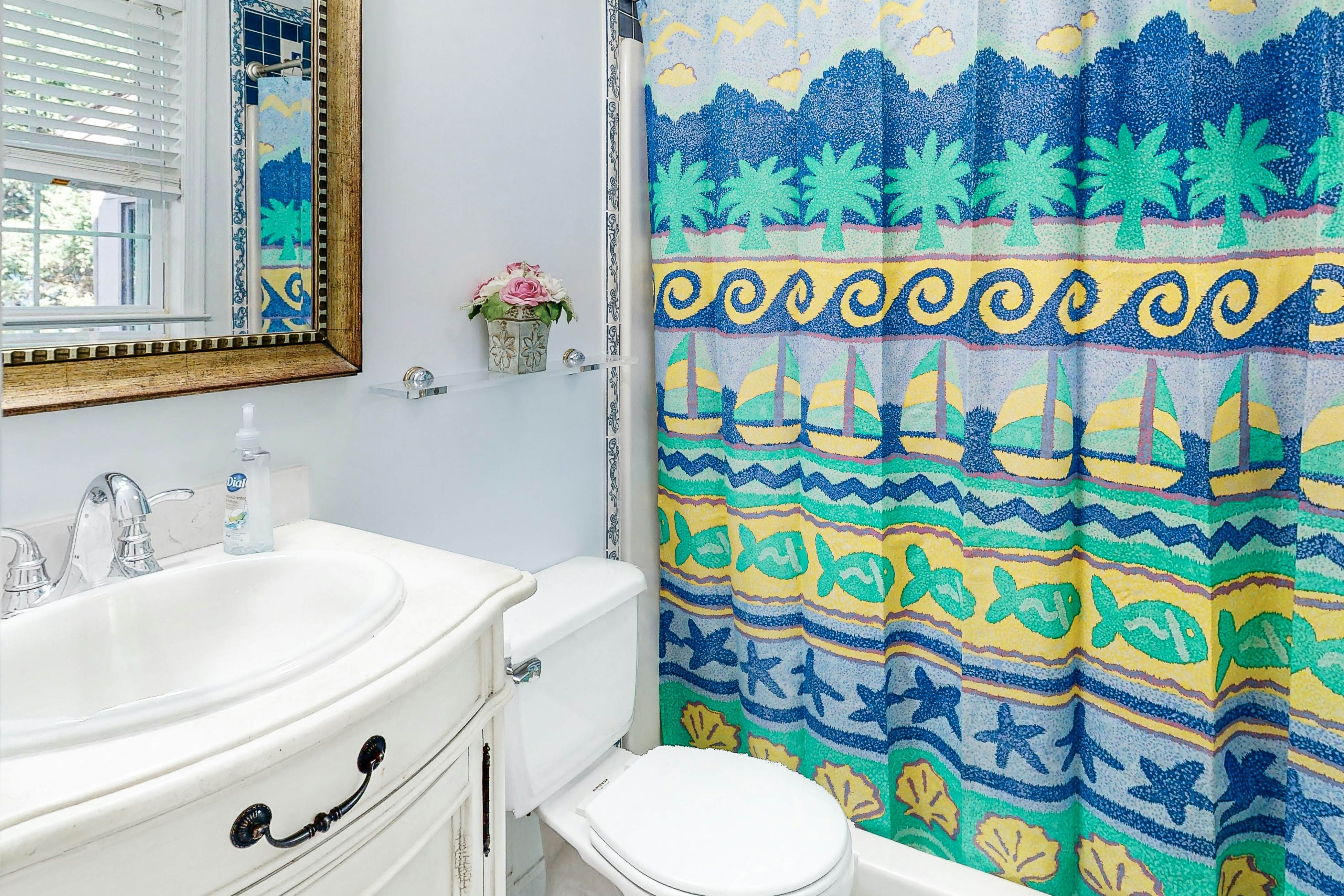 Breezewood - 112 Loganberry Lane