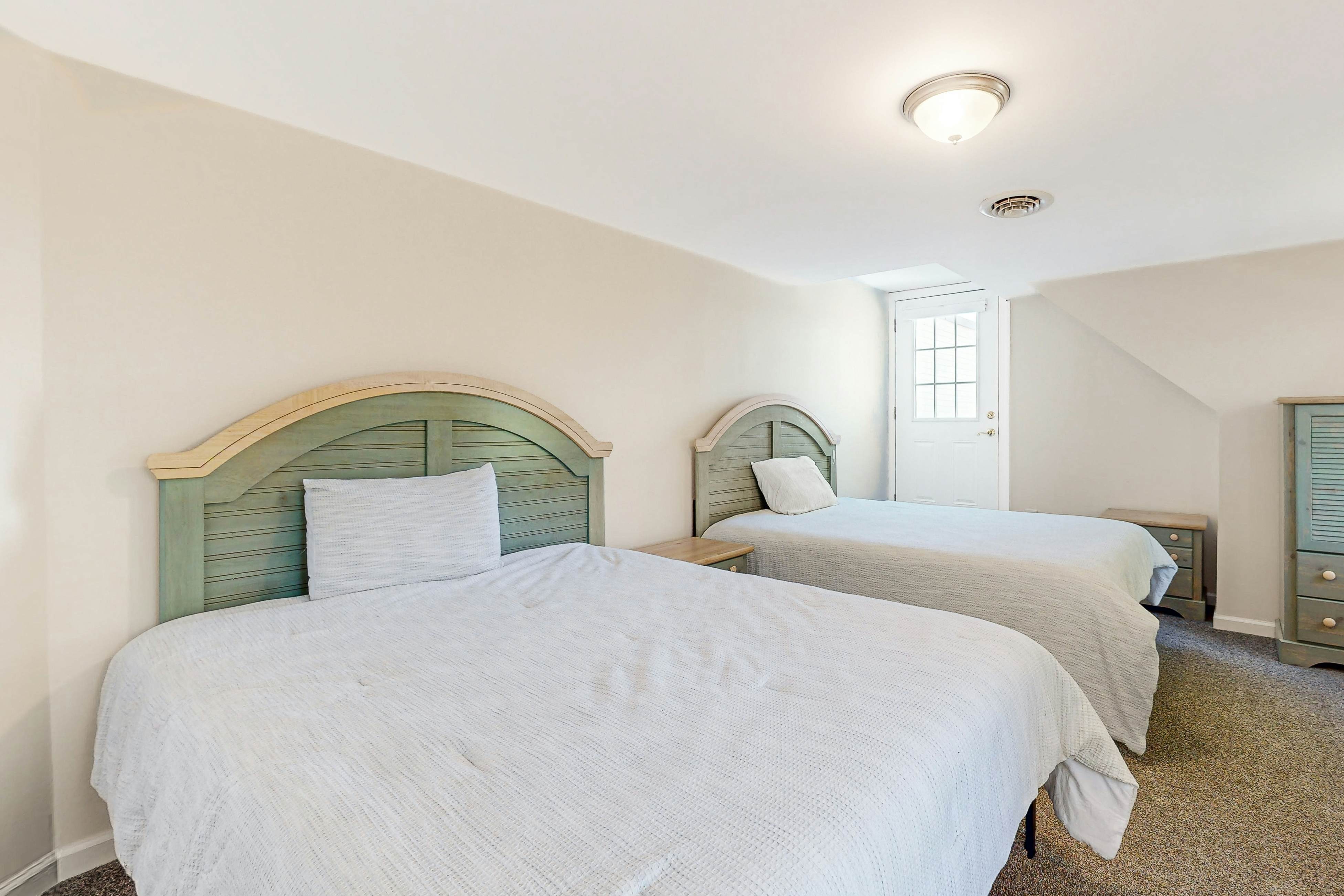 Breezewood - 112 Loganberry Lane