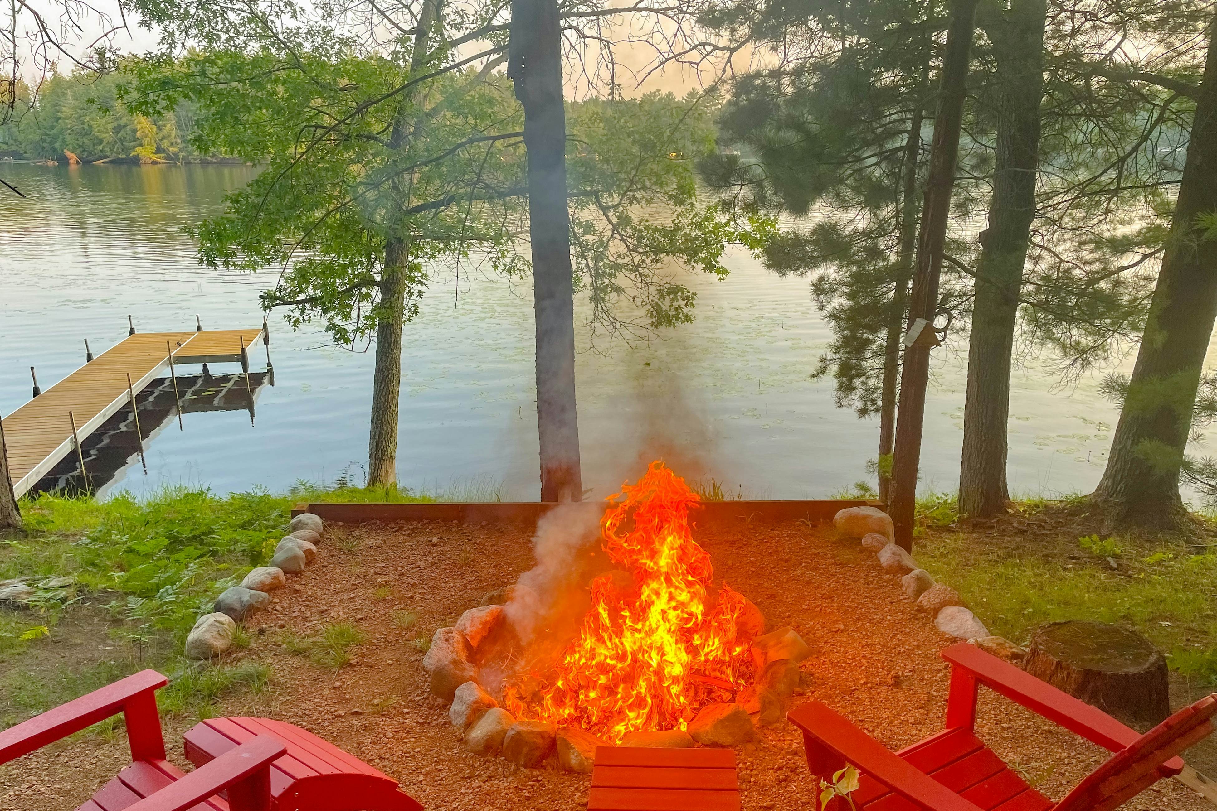 Little Red Lakeside Cabin