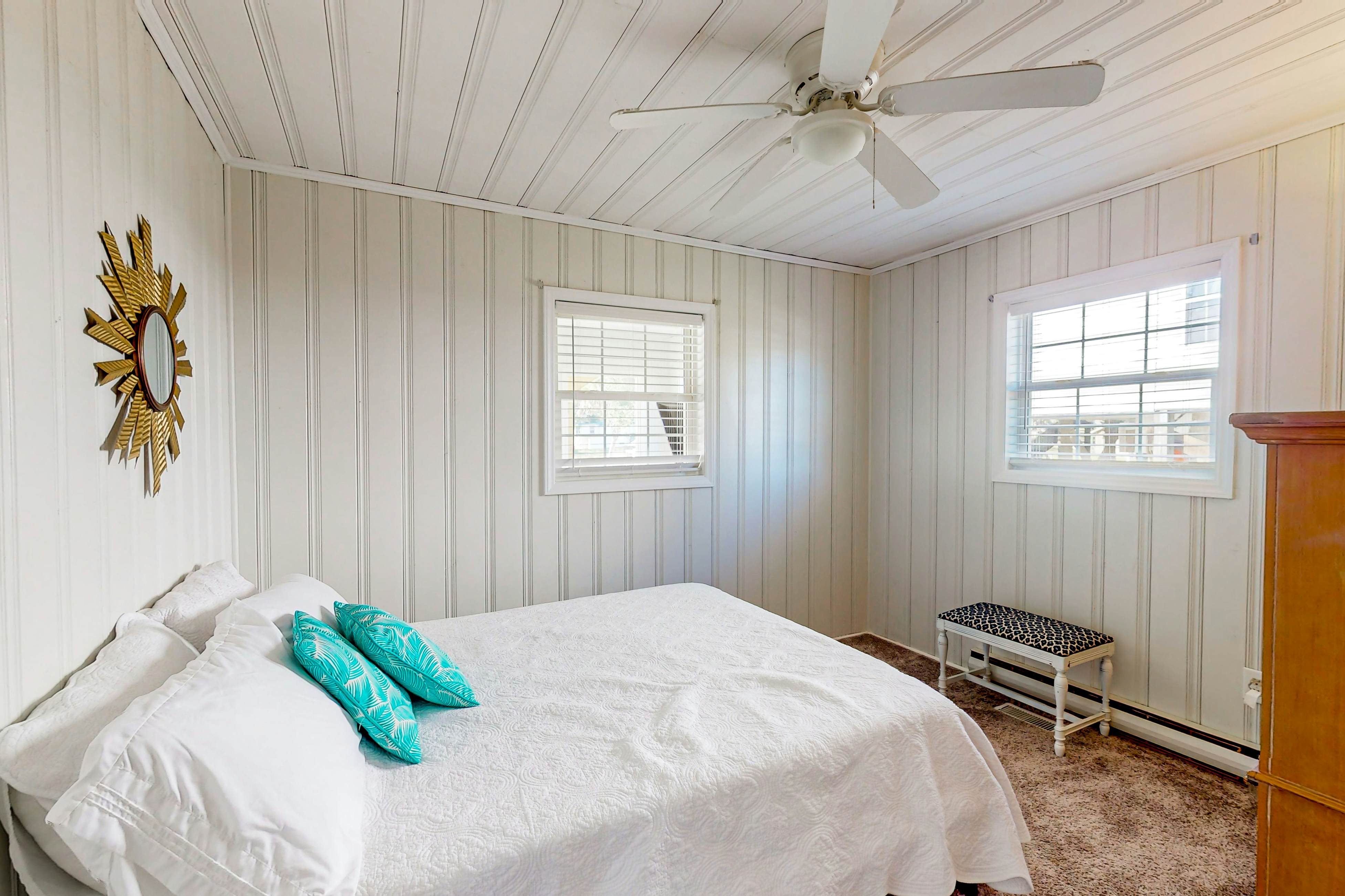 The Boat House 2 BD Sneads Ferry, NC Vacation Rental Vacasa