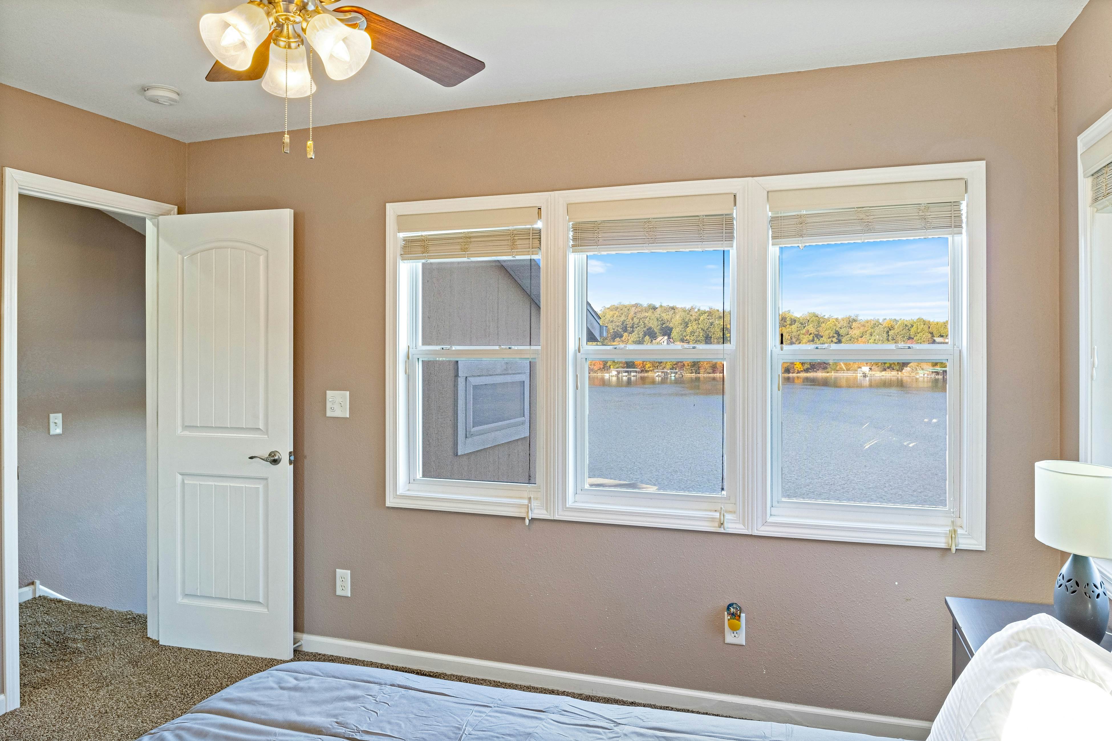 Amber Waters Hideaway