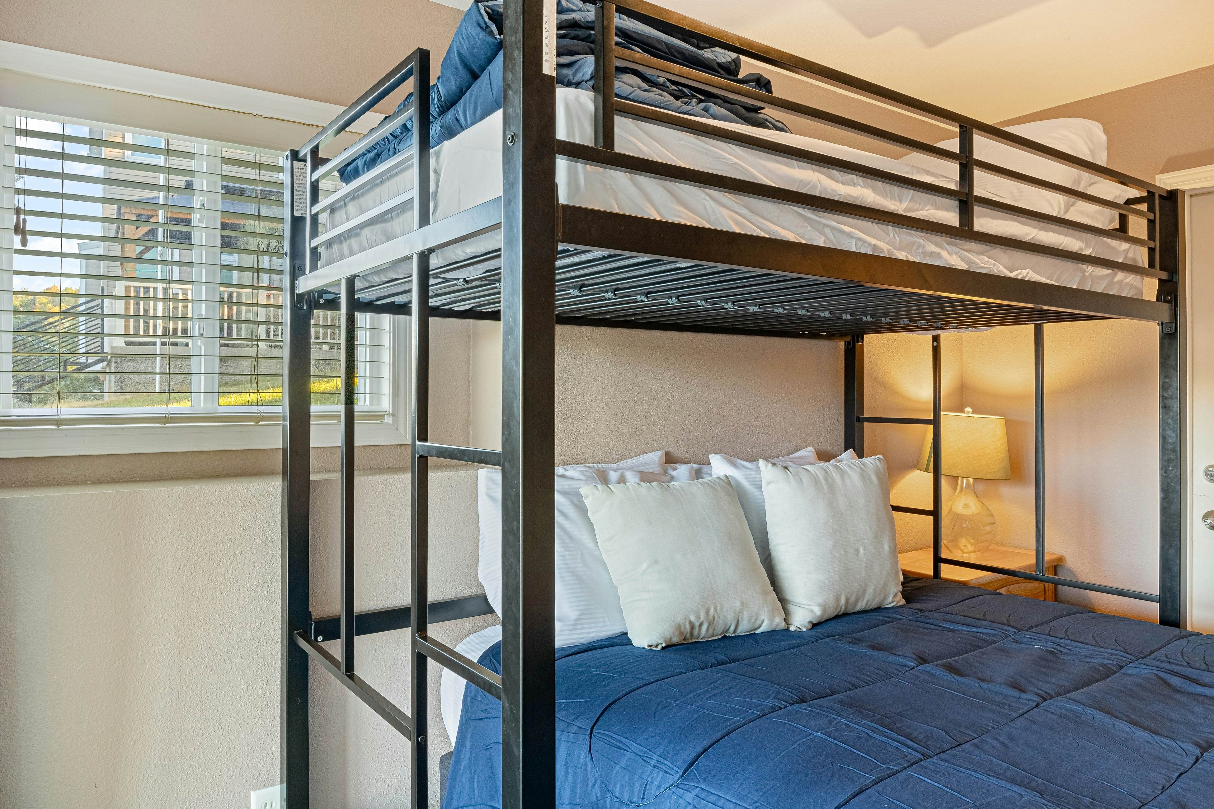 Amber Waters Hideaway