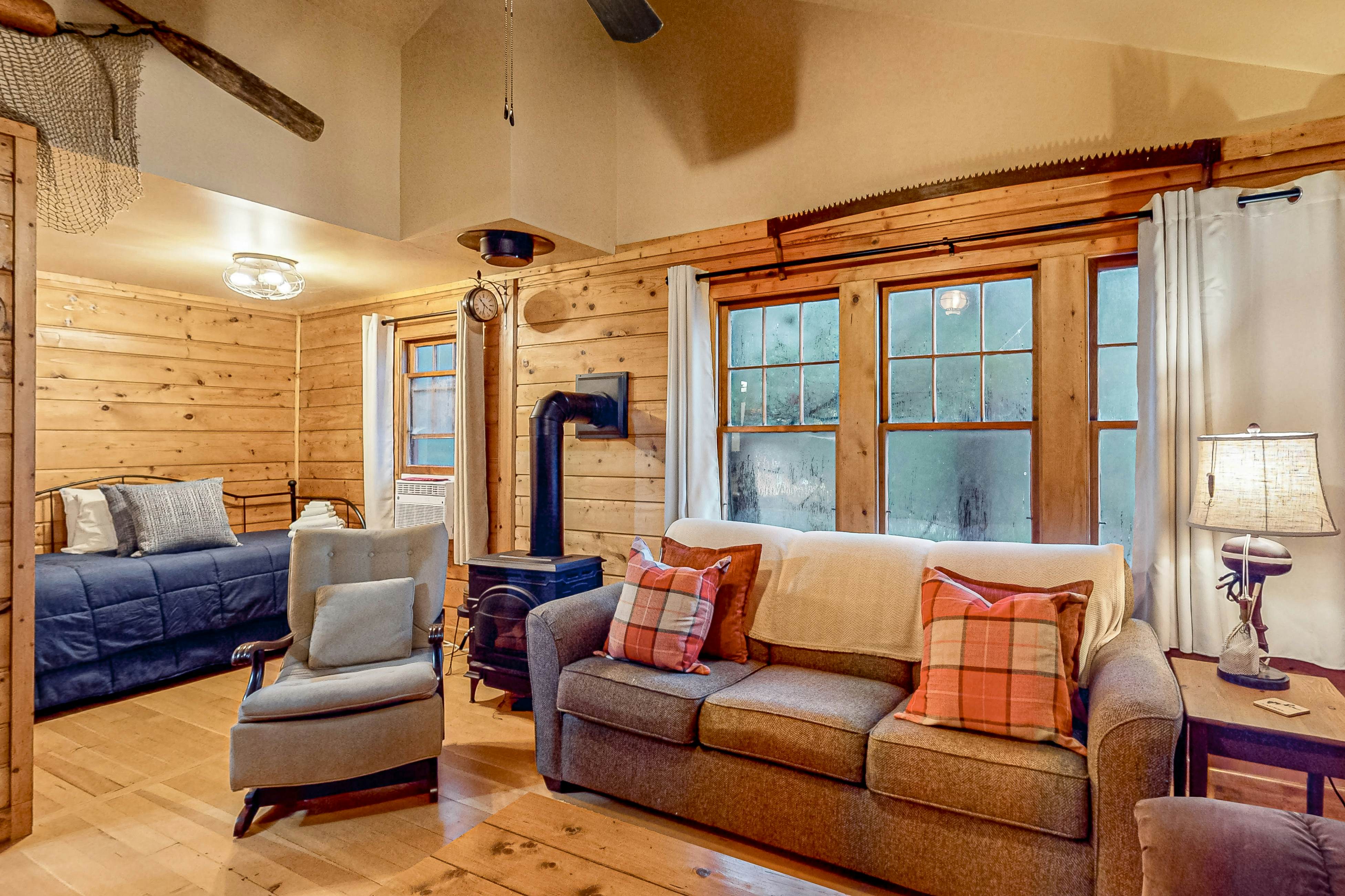 Little Red Lakeside Cabin