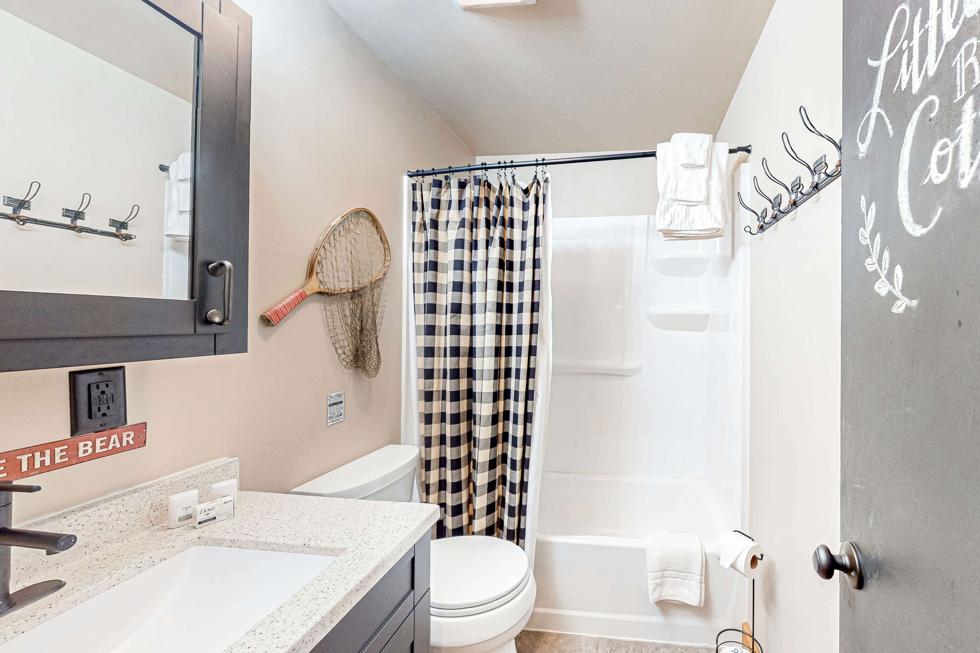 Little Red Lakeside Cabin