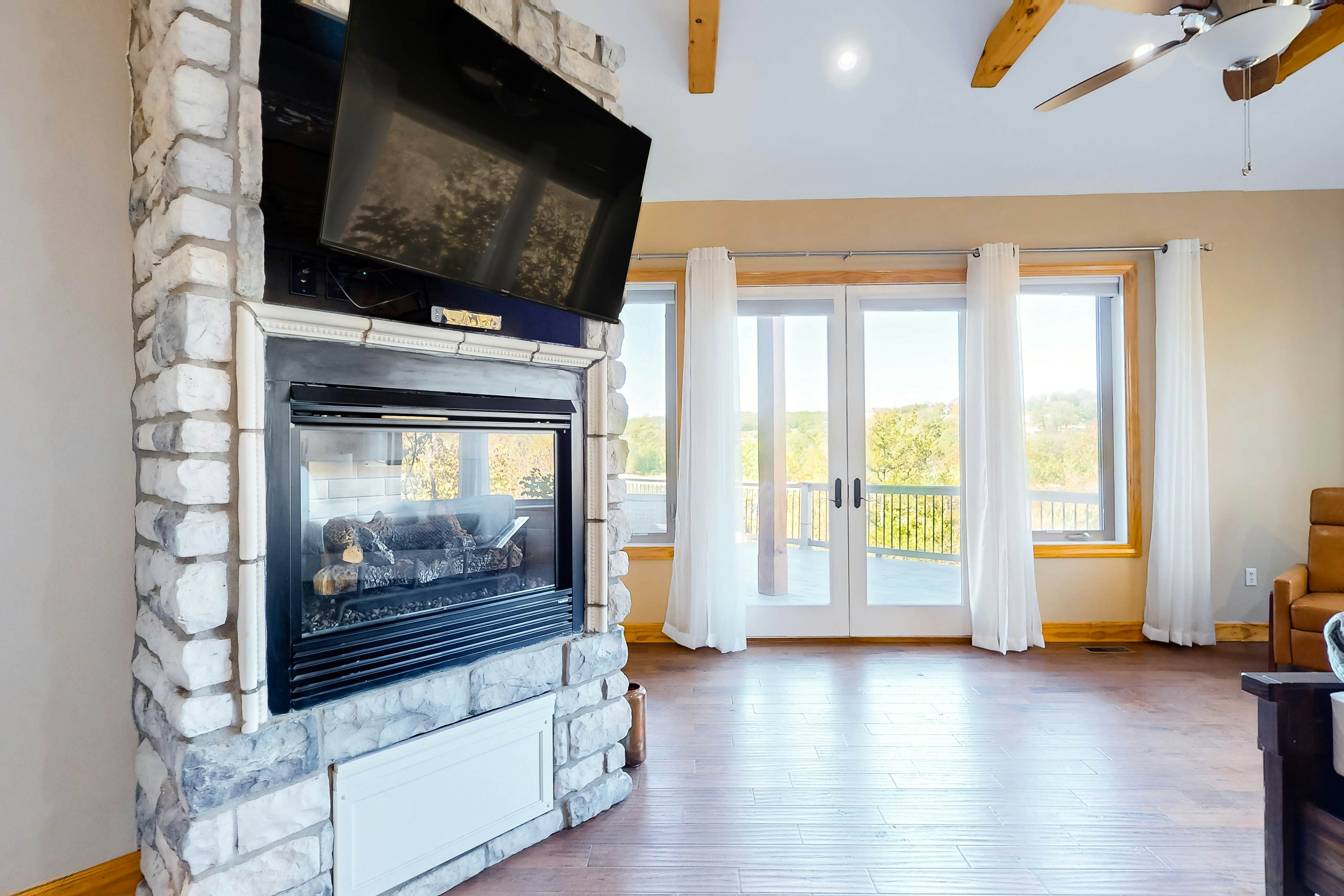 Treetop View Sanctuary 