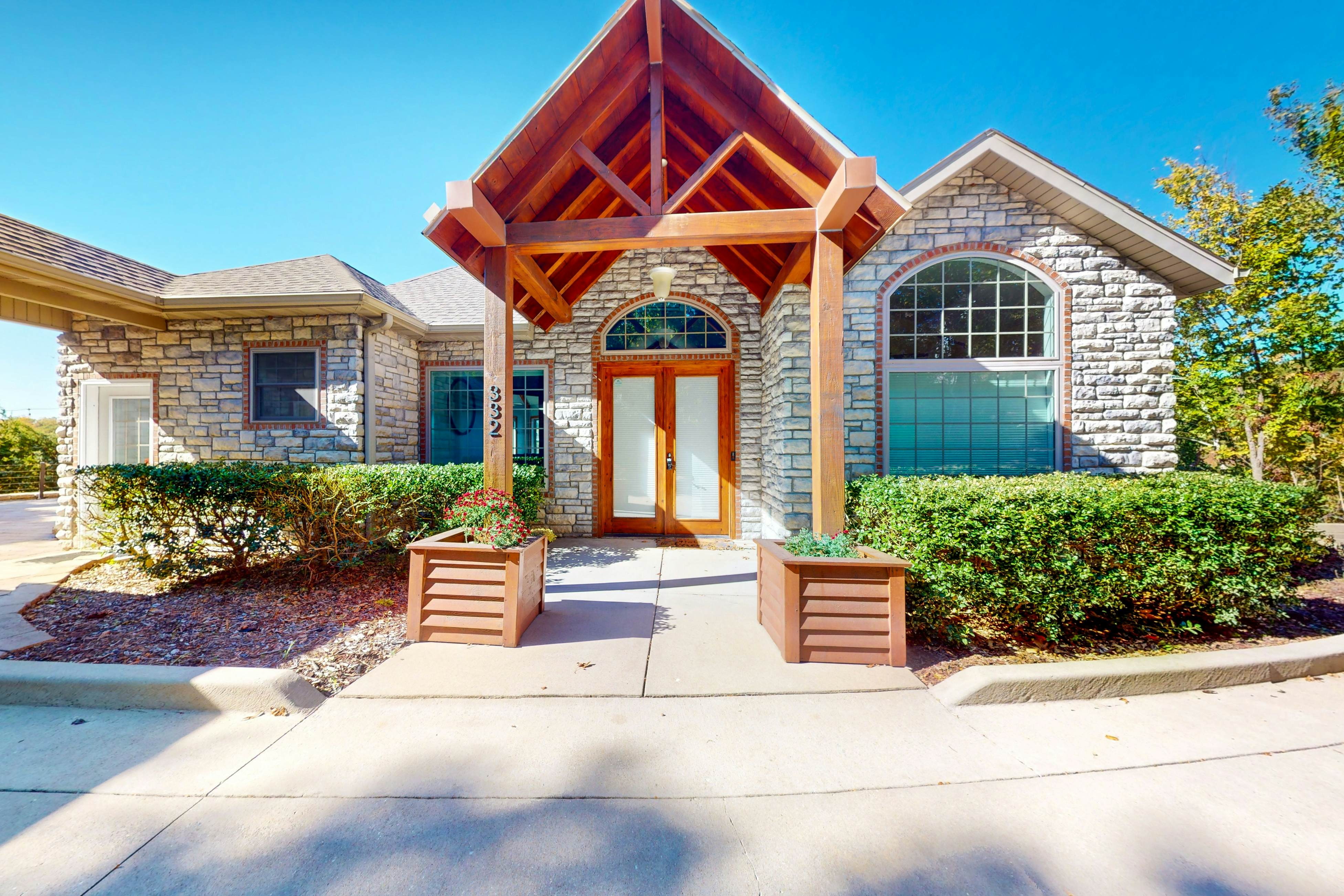 Treetop View Sanctuary 