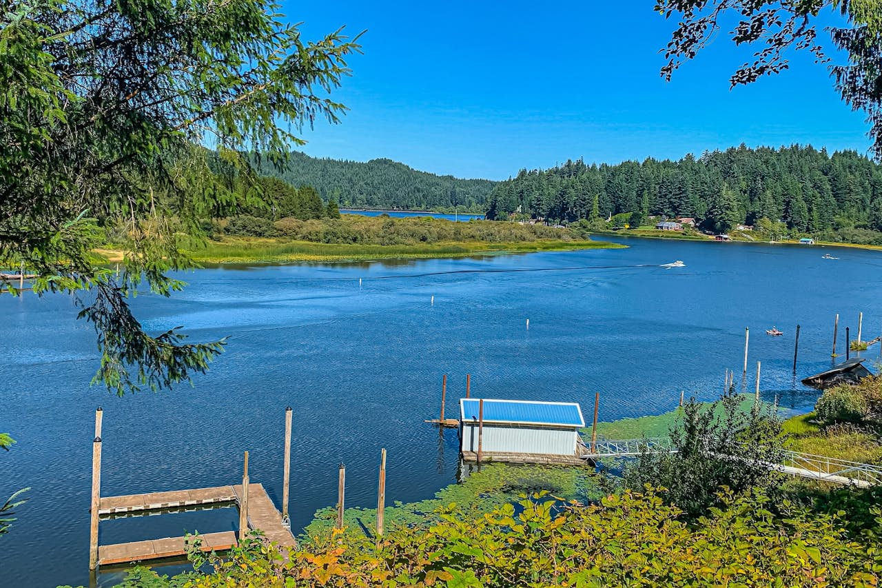 Lakefront Lookout 1 2 BD Lakeside, OR Vacation Rental Vacasa