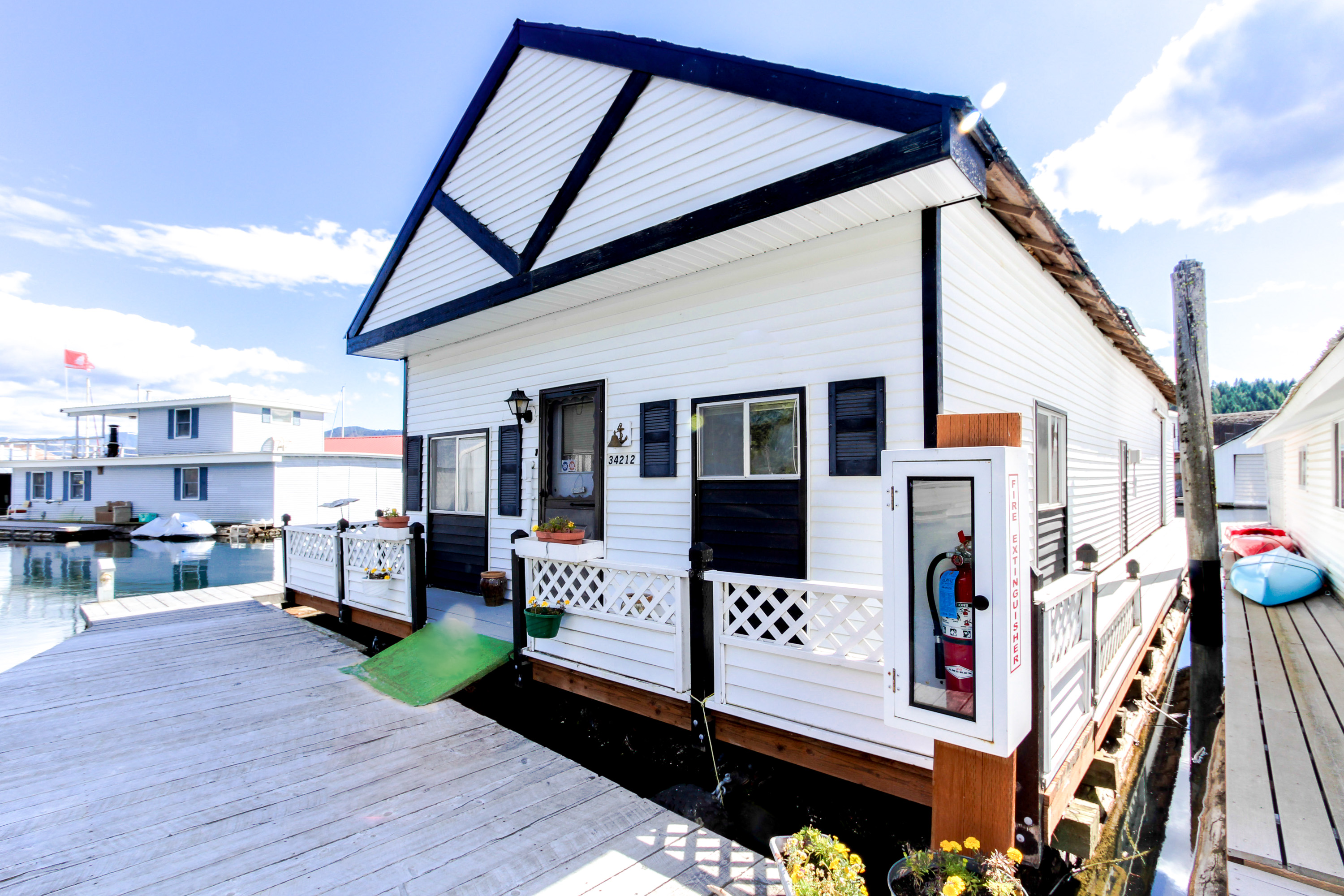 Scenic Bay Float Home Hideaway 2 BD Bayview, ID Vacation Rental Vacasa