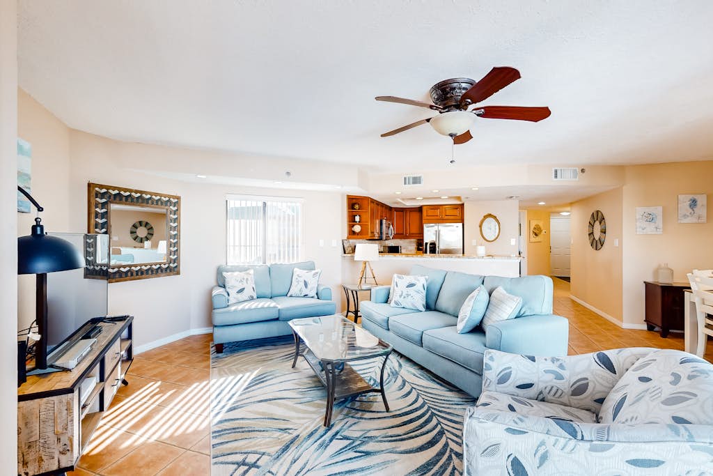 4th floor beachfront beauty with pool and peekaboo Gulf Views walk to waves — Indian Shores, FL — vacation rental