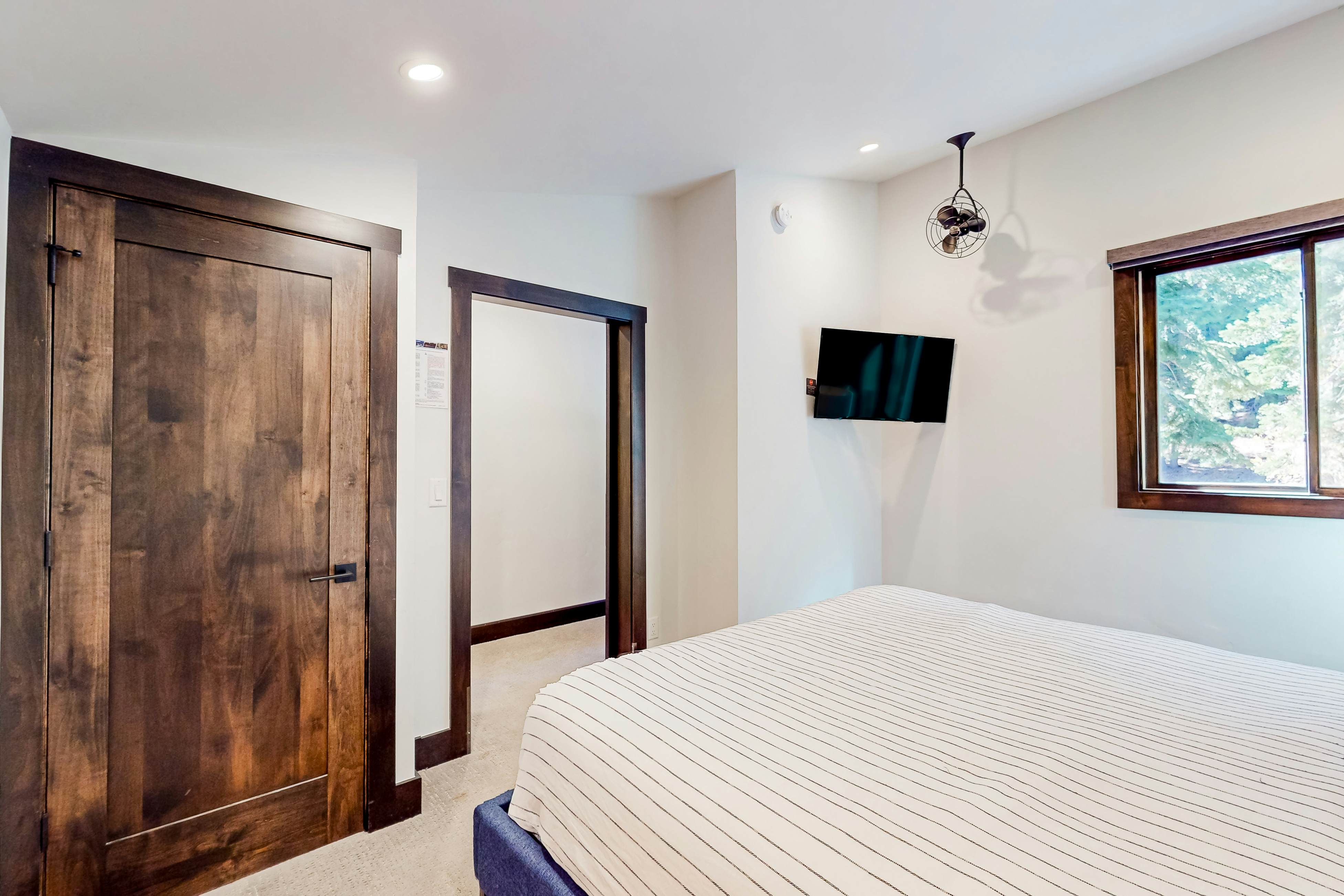 Ski-In, Ski-Out Designer Condo