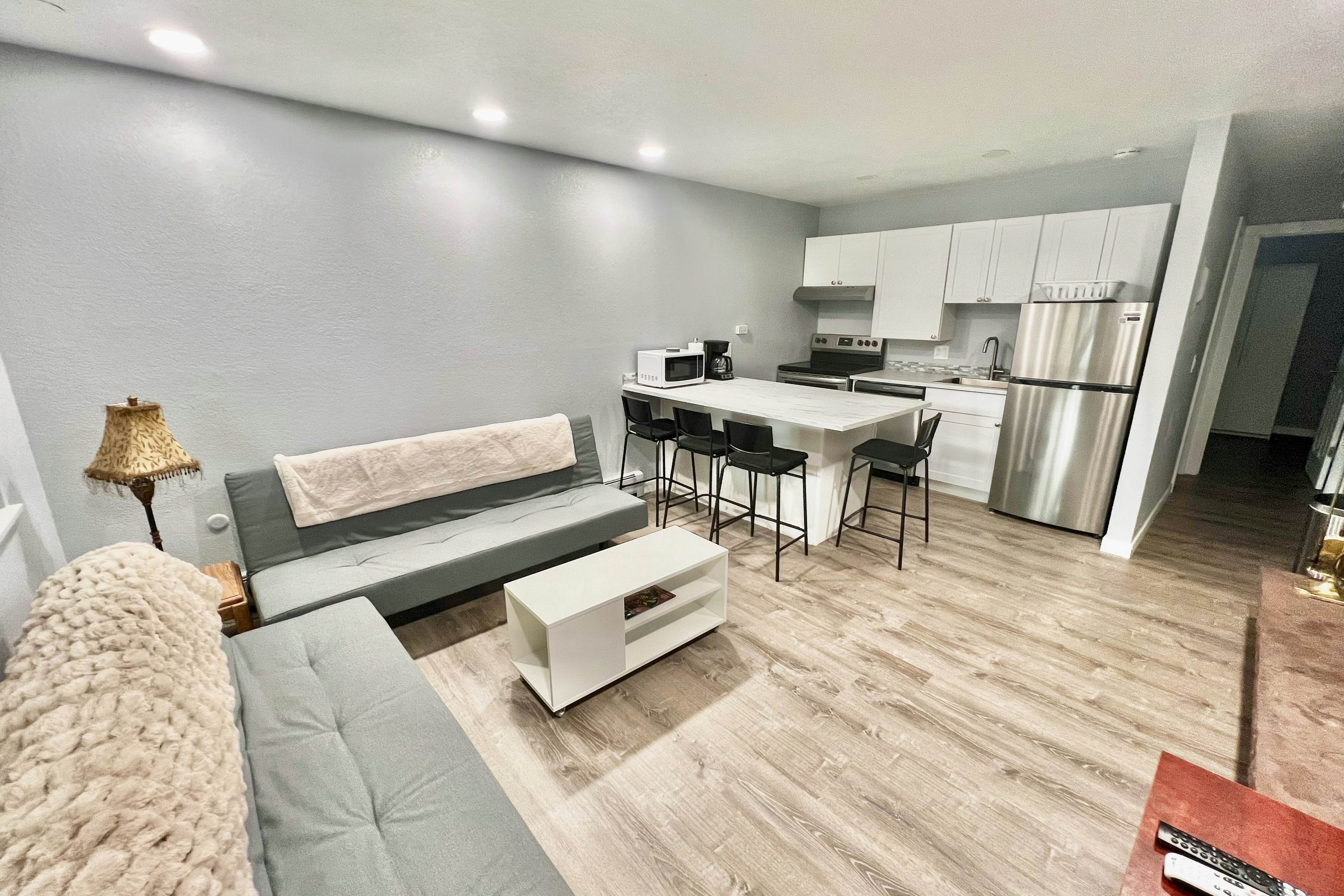 Hi Country Haus 11-2