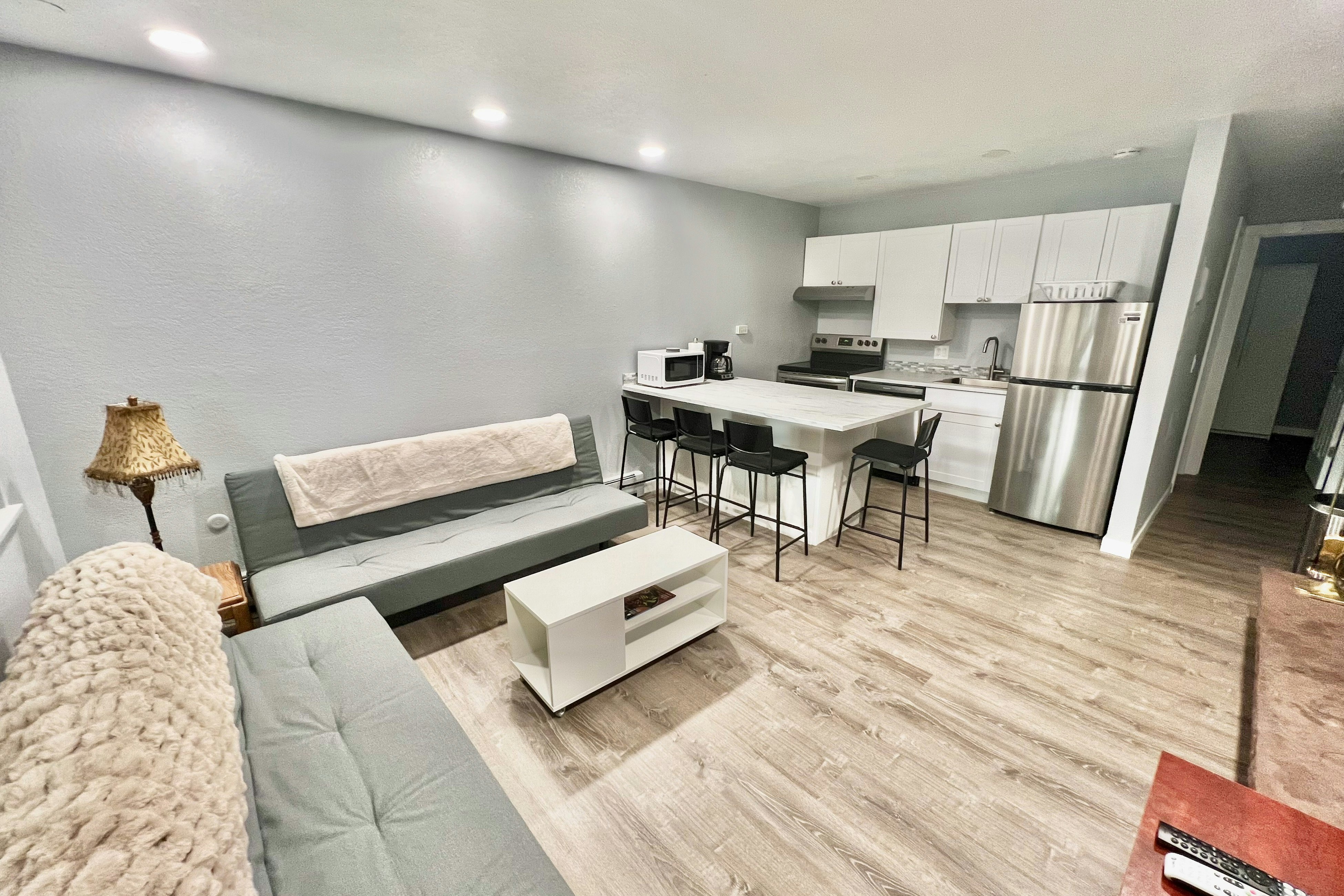 Hi Country Haus 11-2