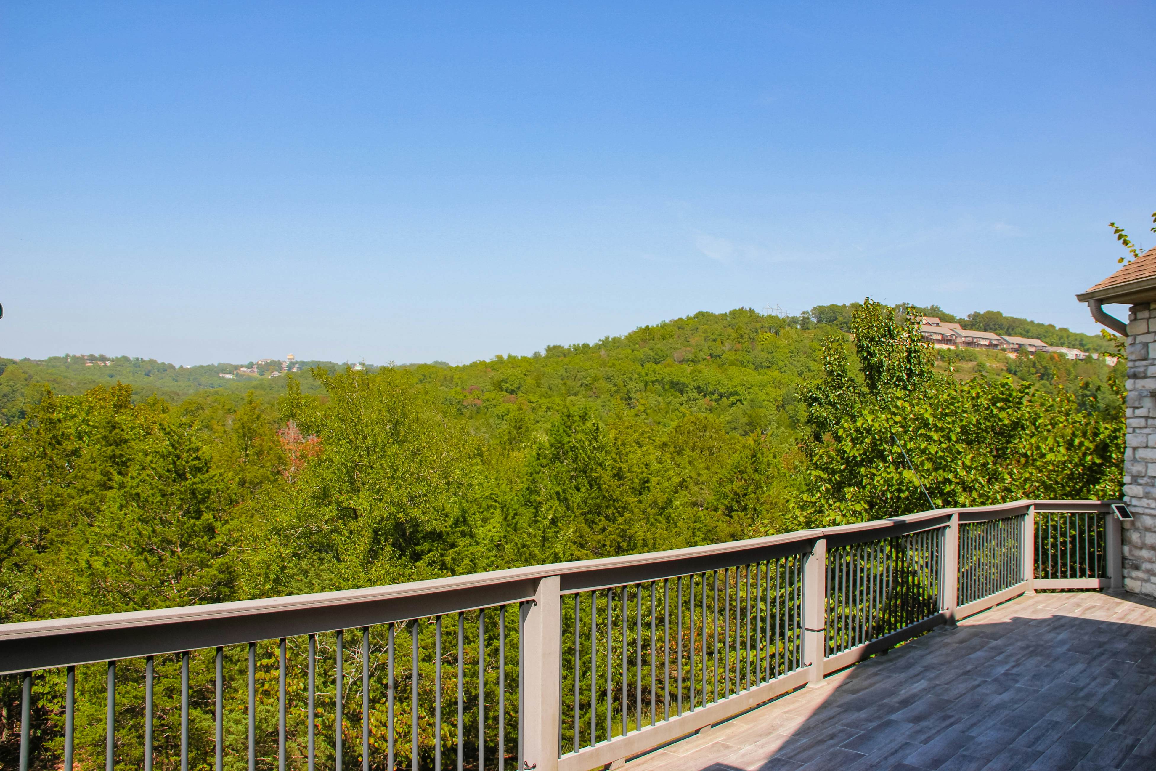 Treetop View Sanctuary 