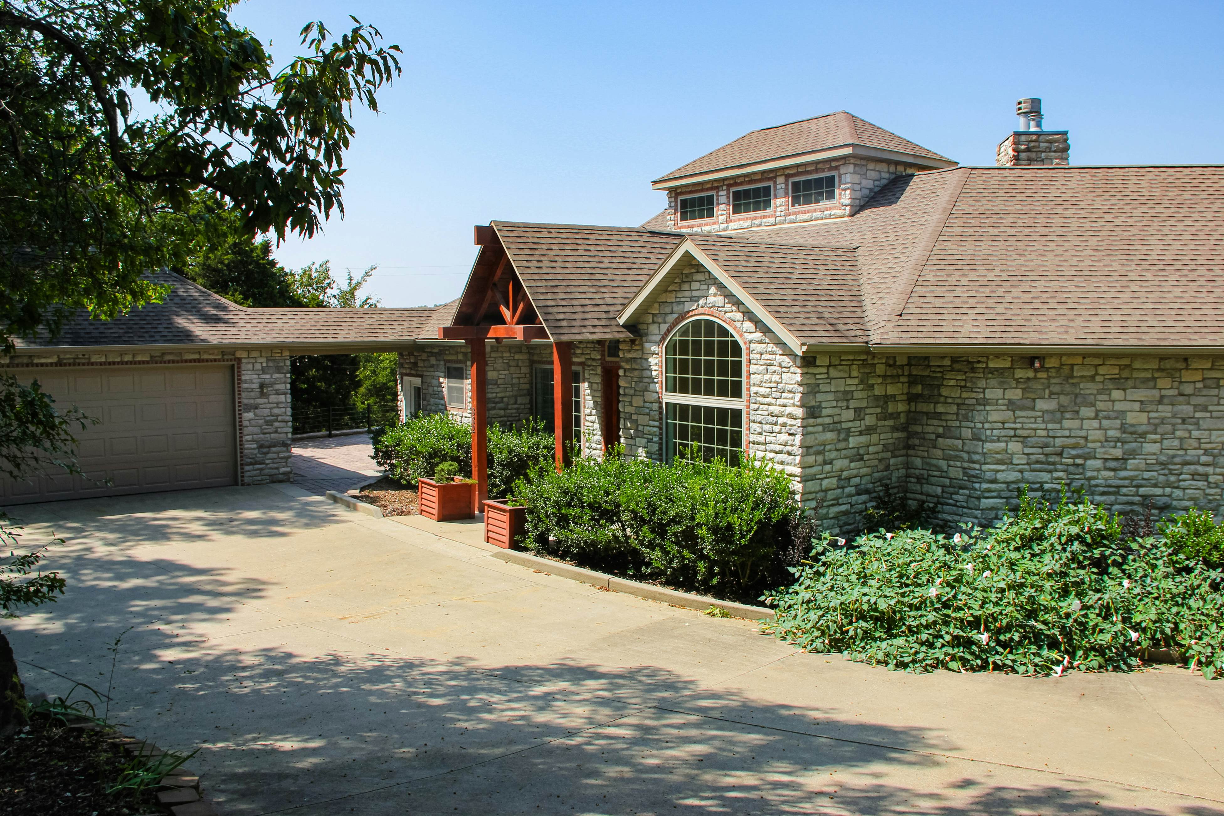 Treetop View Sanctuary 