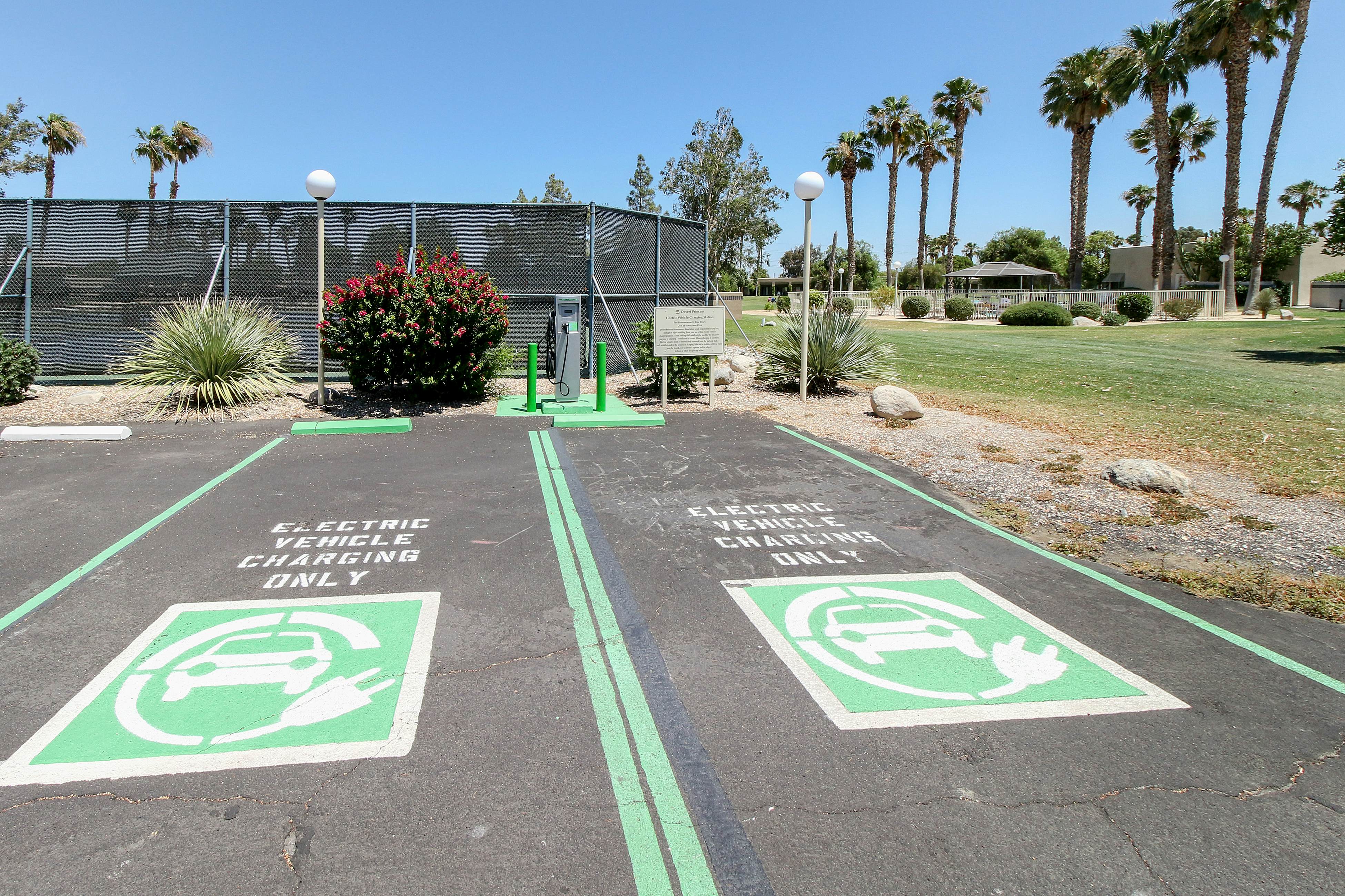 Cathedral City Getaway