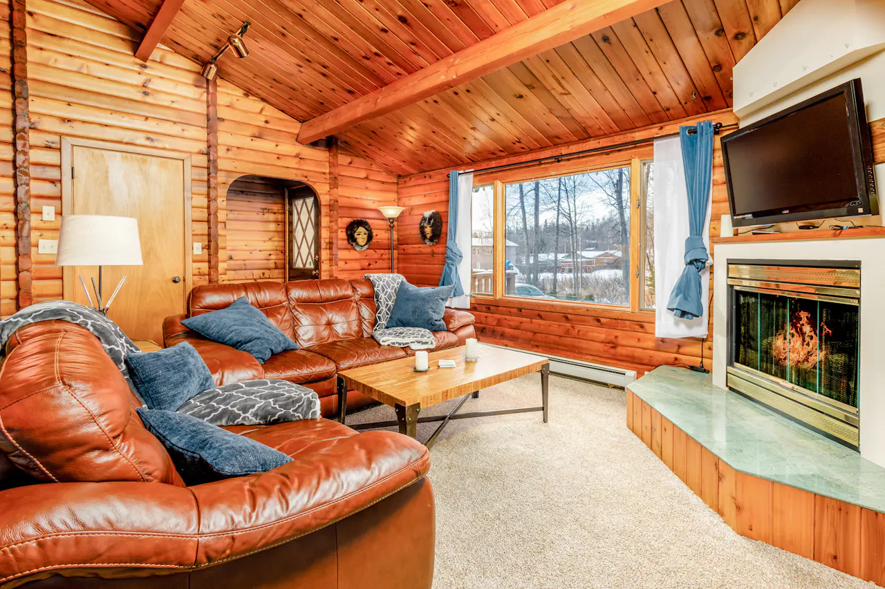 Sand Lake Overlook 4 BD Anchorage, AK Vacation Rental Vacasa