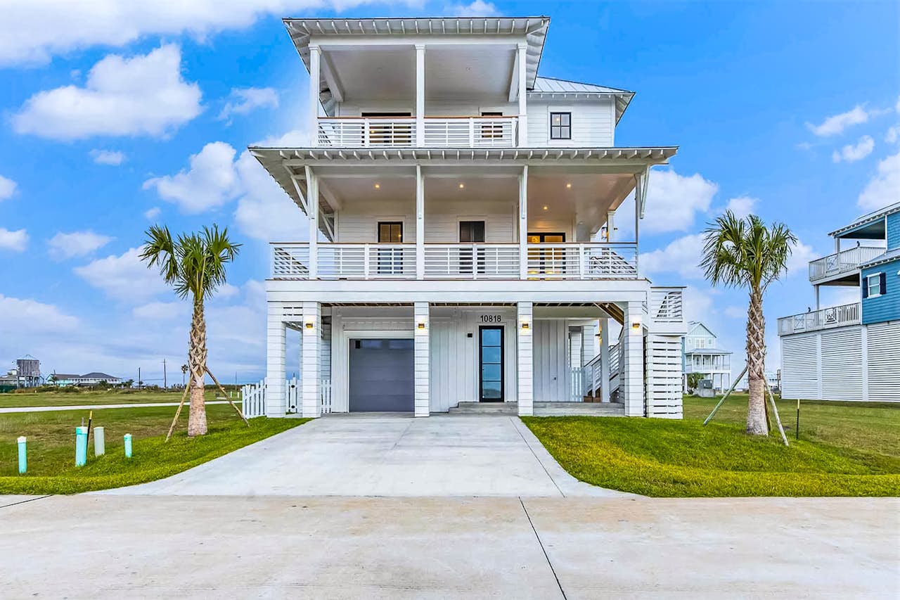 Sweetwater by the Bay 4 BD Galveston, TX Vacation Rental Vacasa