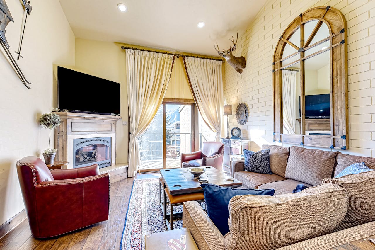 The Silver Saddle 2 BD Ketchum, ID Vacation Rental Vacasa