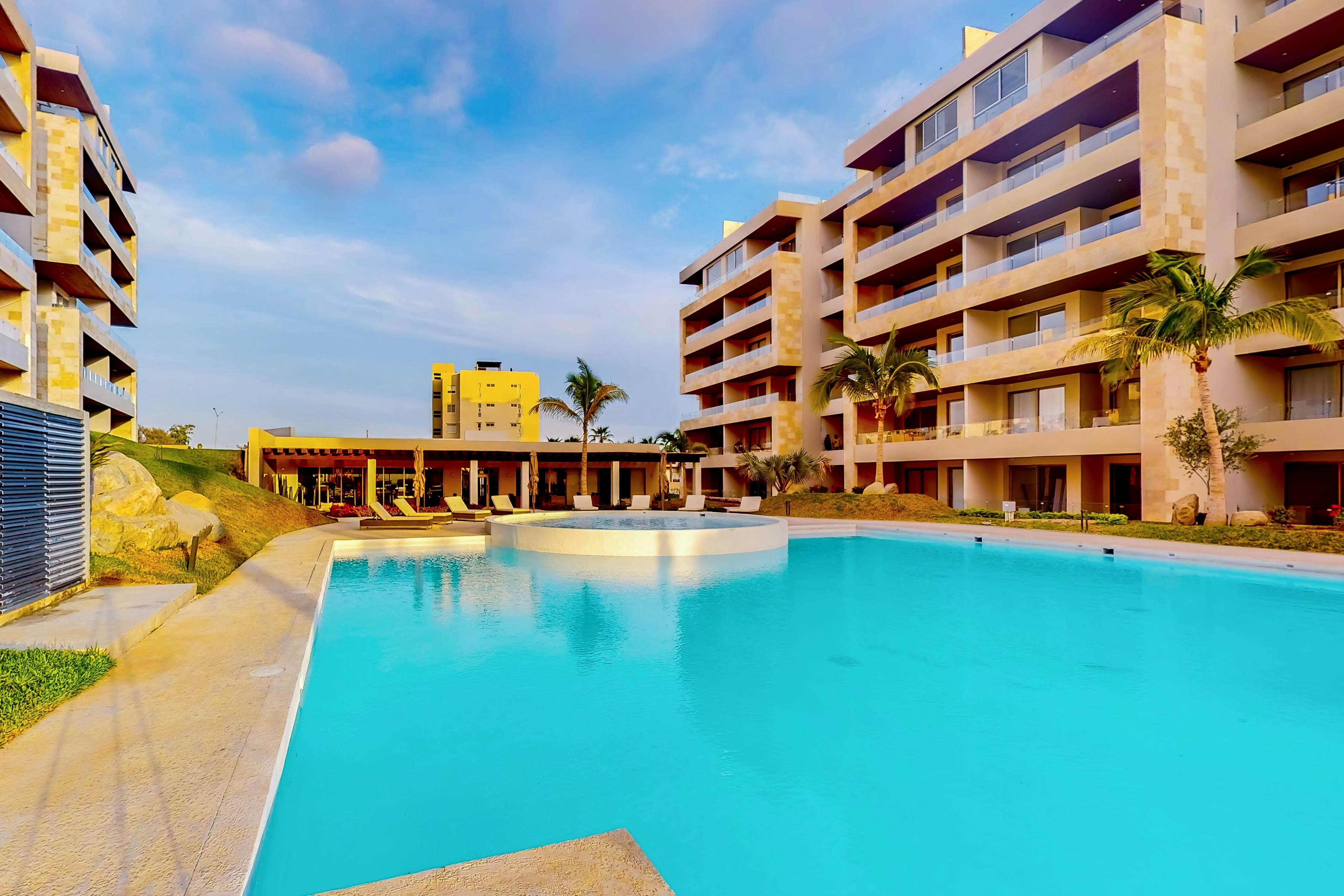 Carmely Velas Paradise # 2403A