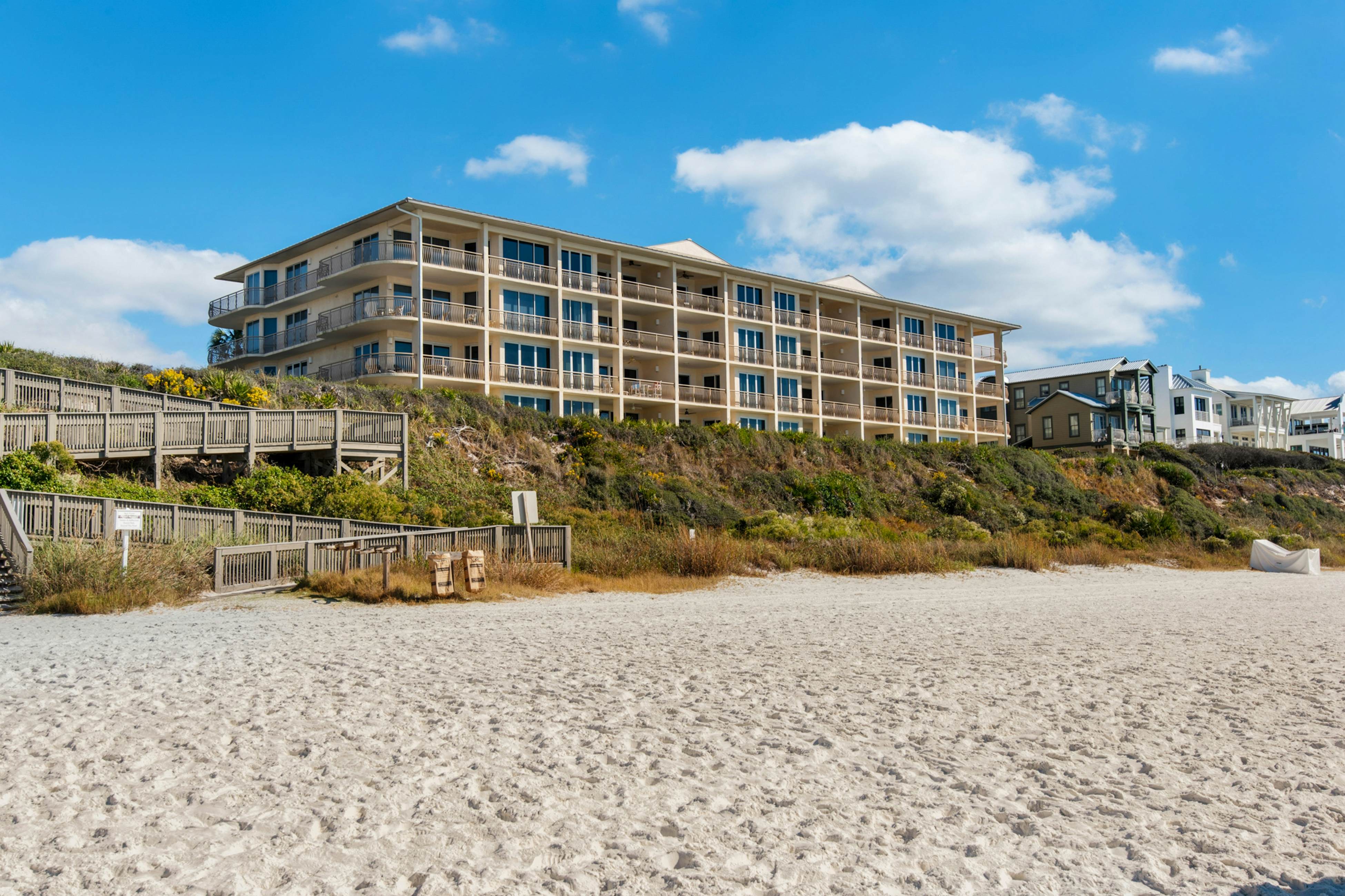 High Pointe W43 - Gulf Front Condo