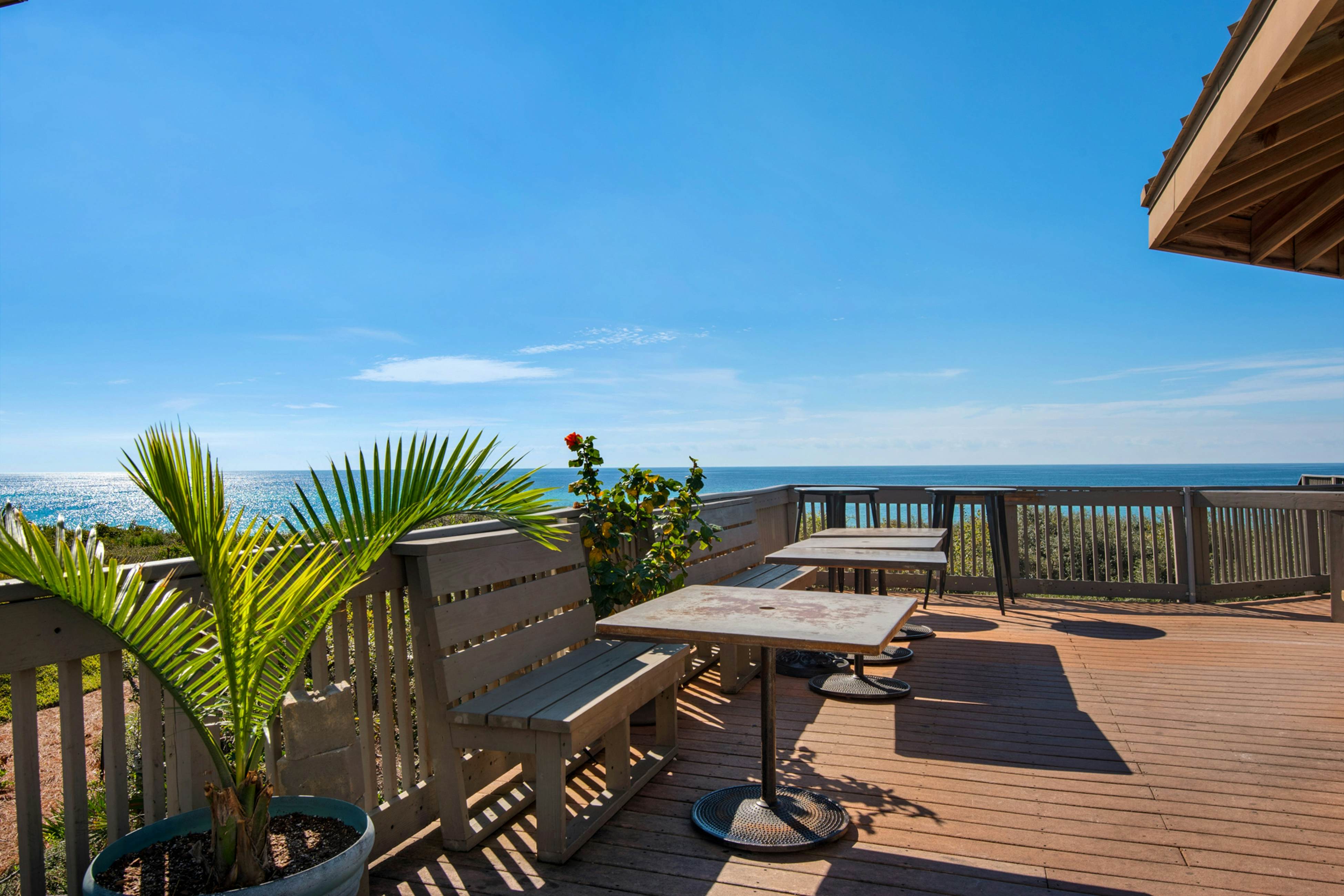 High Pointe W43 - Gulf Front Condo