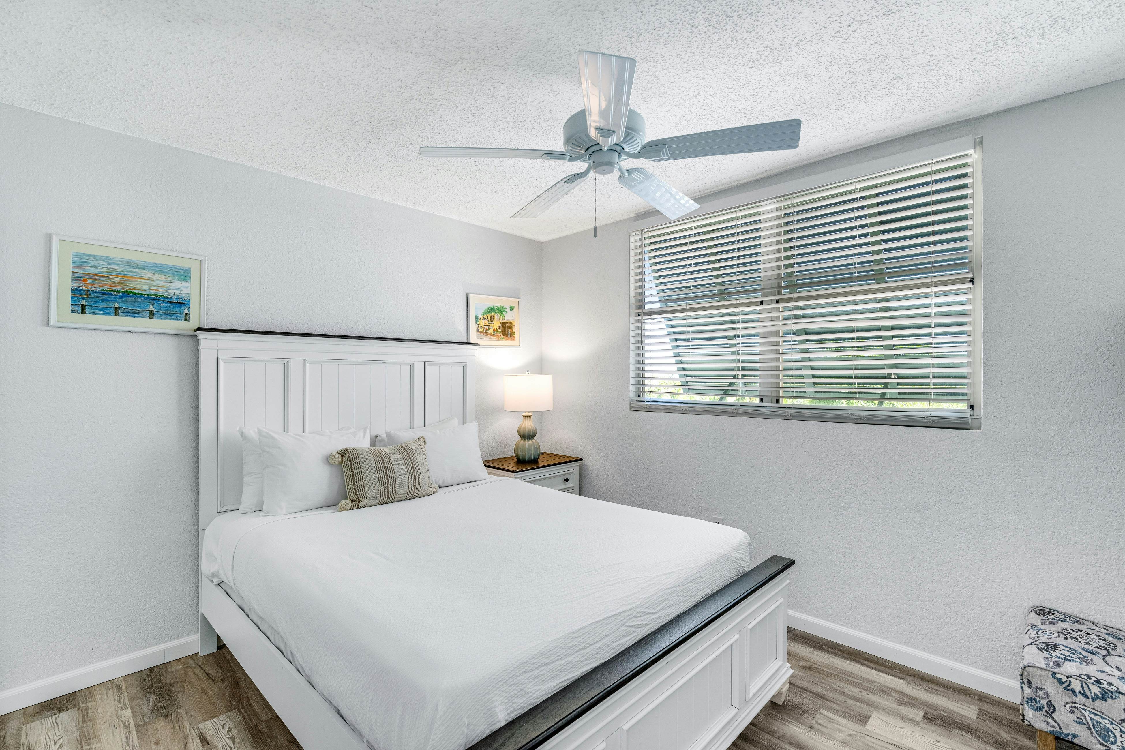 Sunrise Suites - Tierra Bomba Suite 403