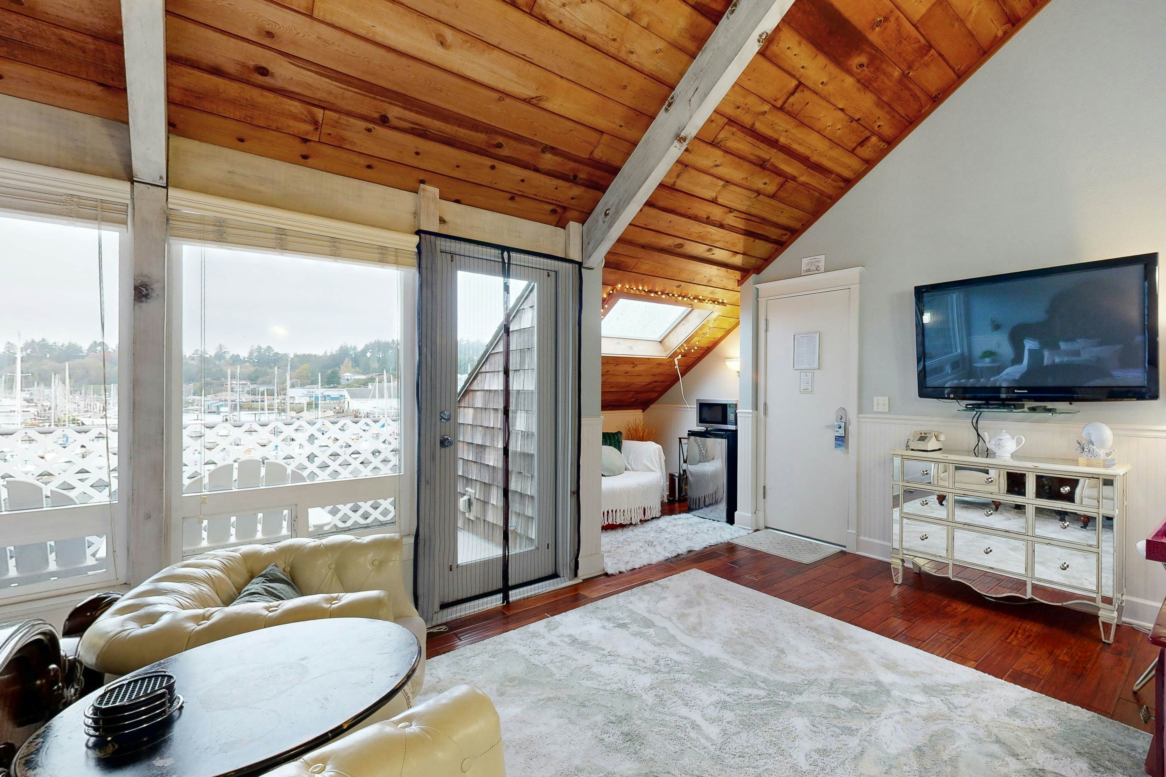 Beautiful Briny Retreat #C308