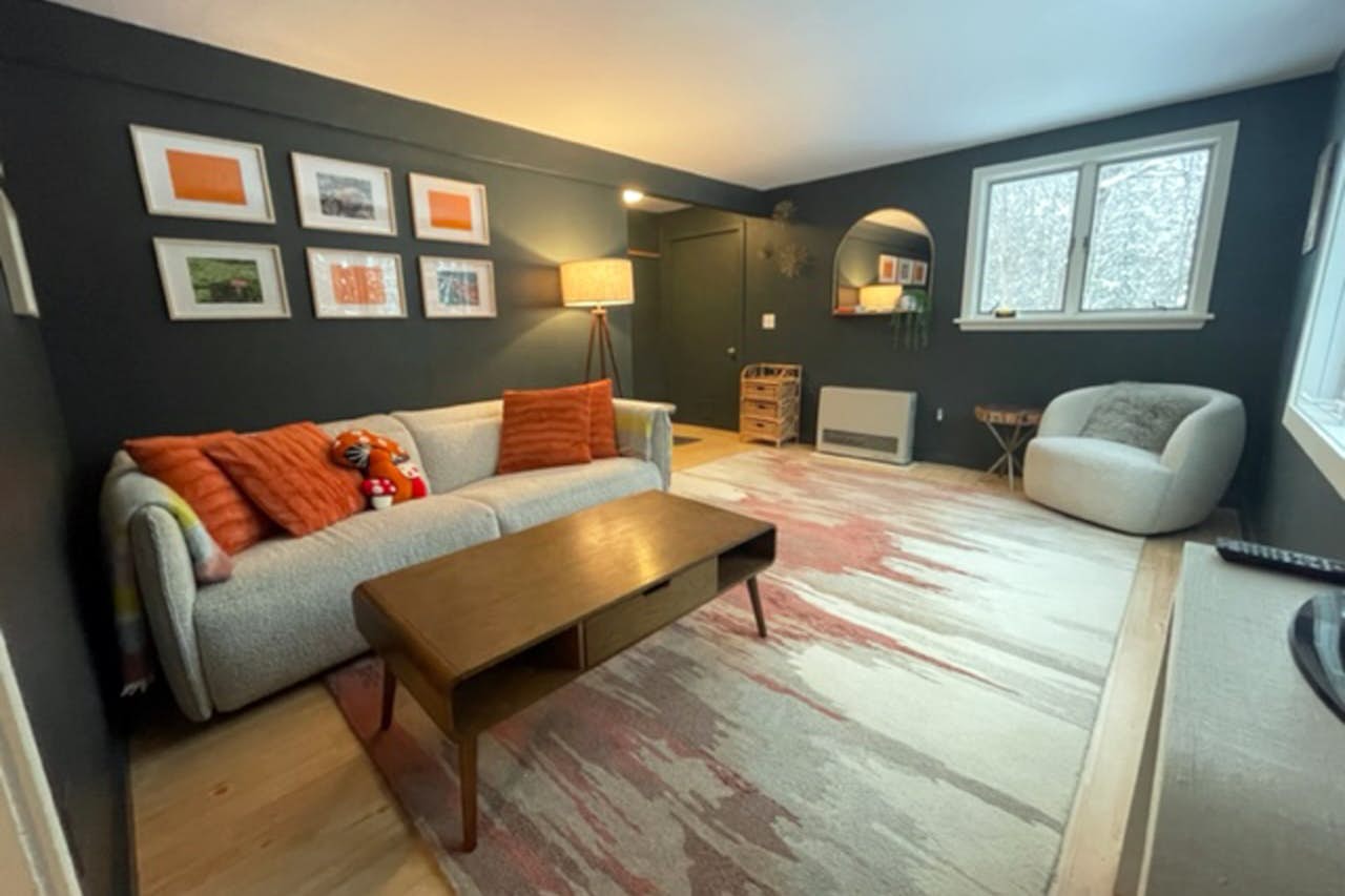 Sugarbush Ski Getaway Lower 2 BD Warren, VT Vacation Rental Vacasa