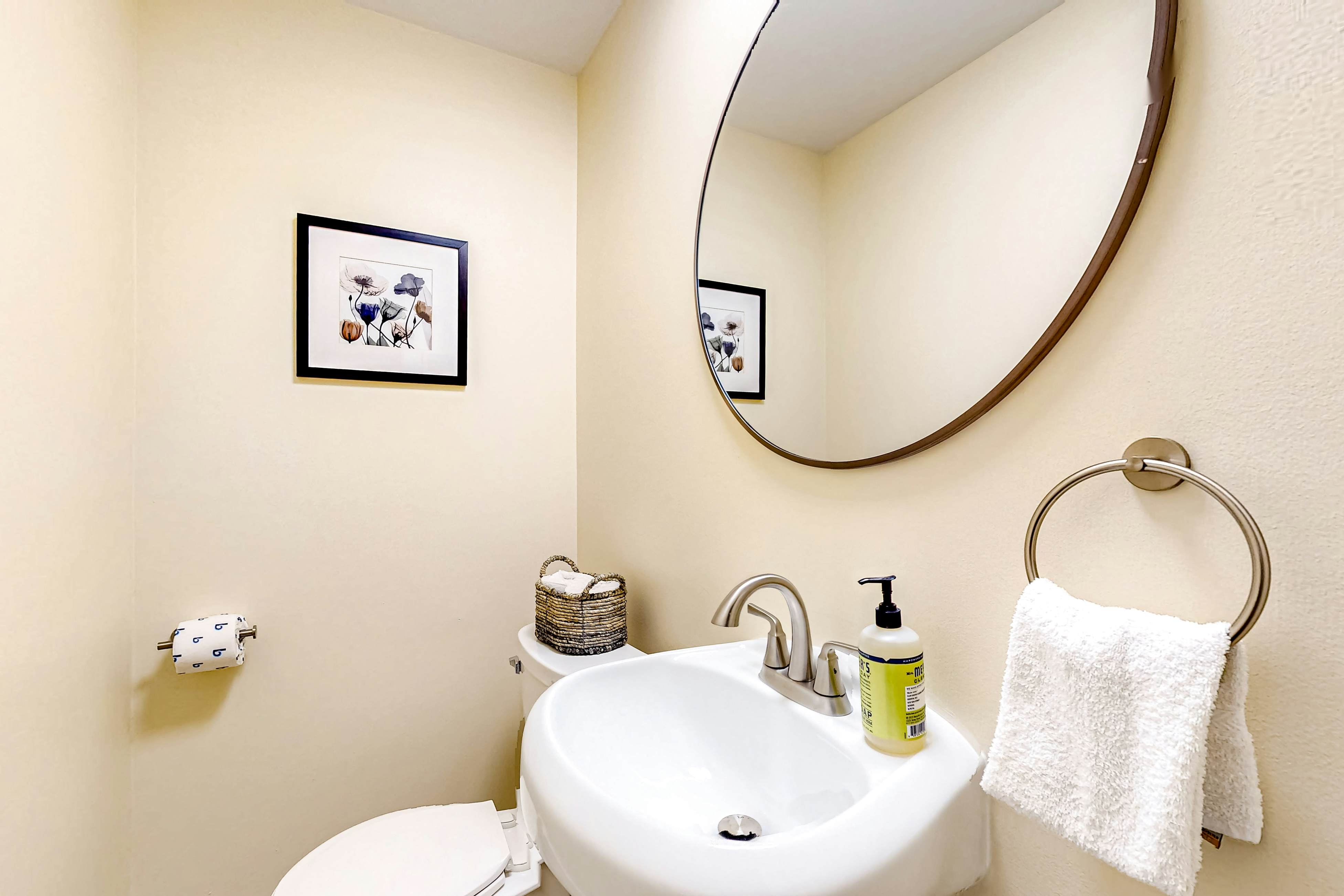 Falling Leaf Hideaway